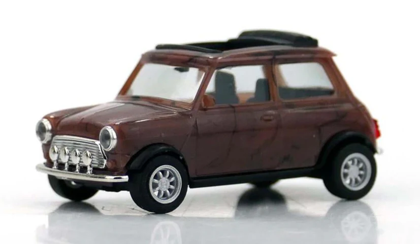 GM393 Mini Cooper Marble Effect W//Extra Headlights - Image 5
