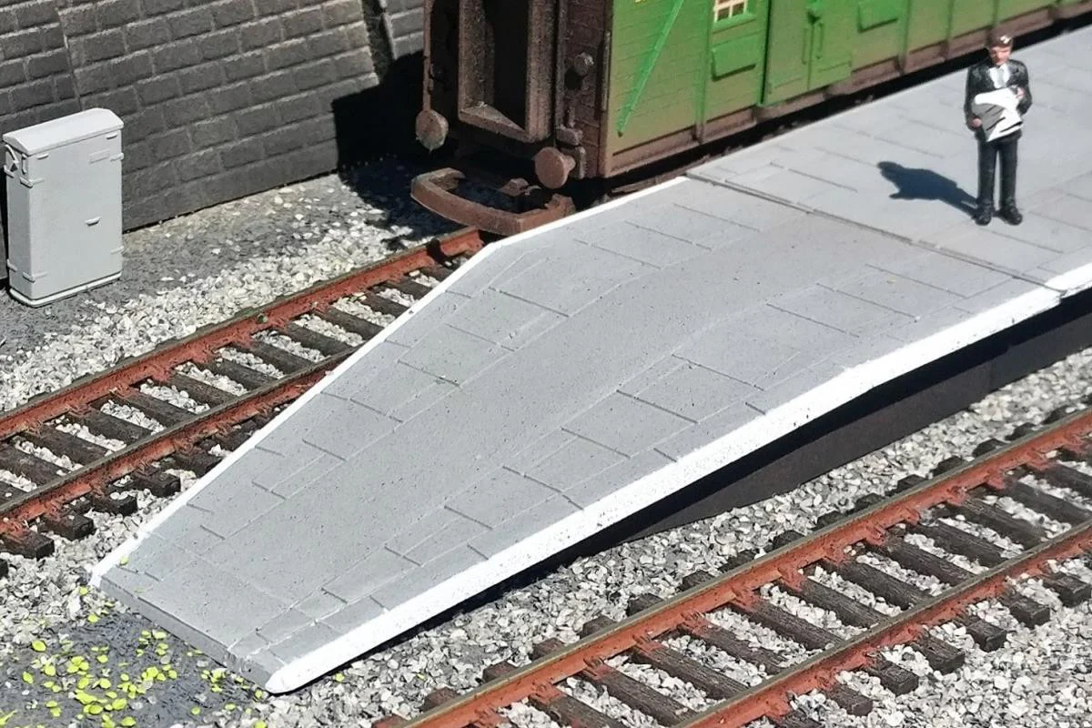 GM457 Station Platform Ramps Tapered (2) Kit - Image 2