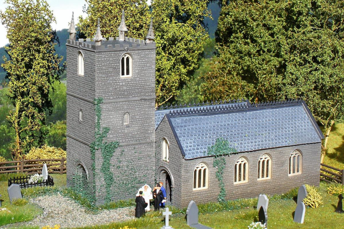 GM483 Fordhampton Church Kit - Image 2