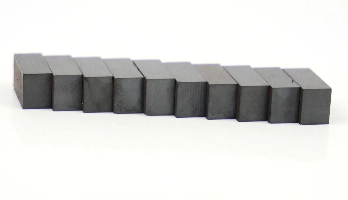 GM88 Large Magnets (9 X 5 X 4mm) 10pcs - Image 2