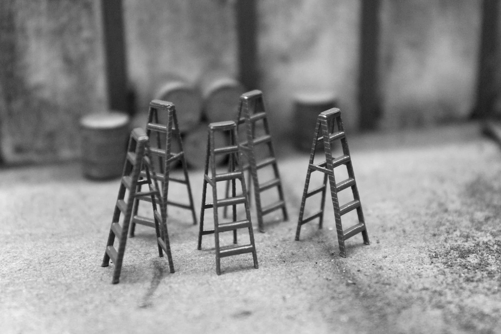 BS8037 Step Ladders - UNPAINTED - Pack of 5