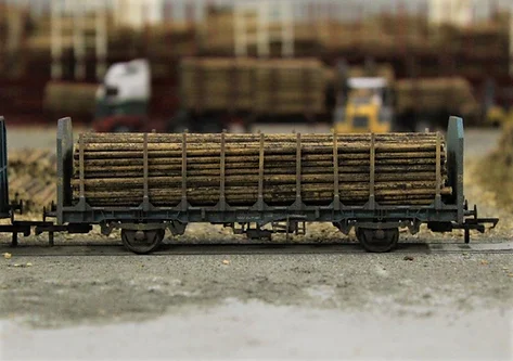 BSSDL1281 Small Diameter Timber Logs 128mm - 1 Wagon Load