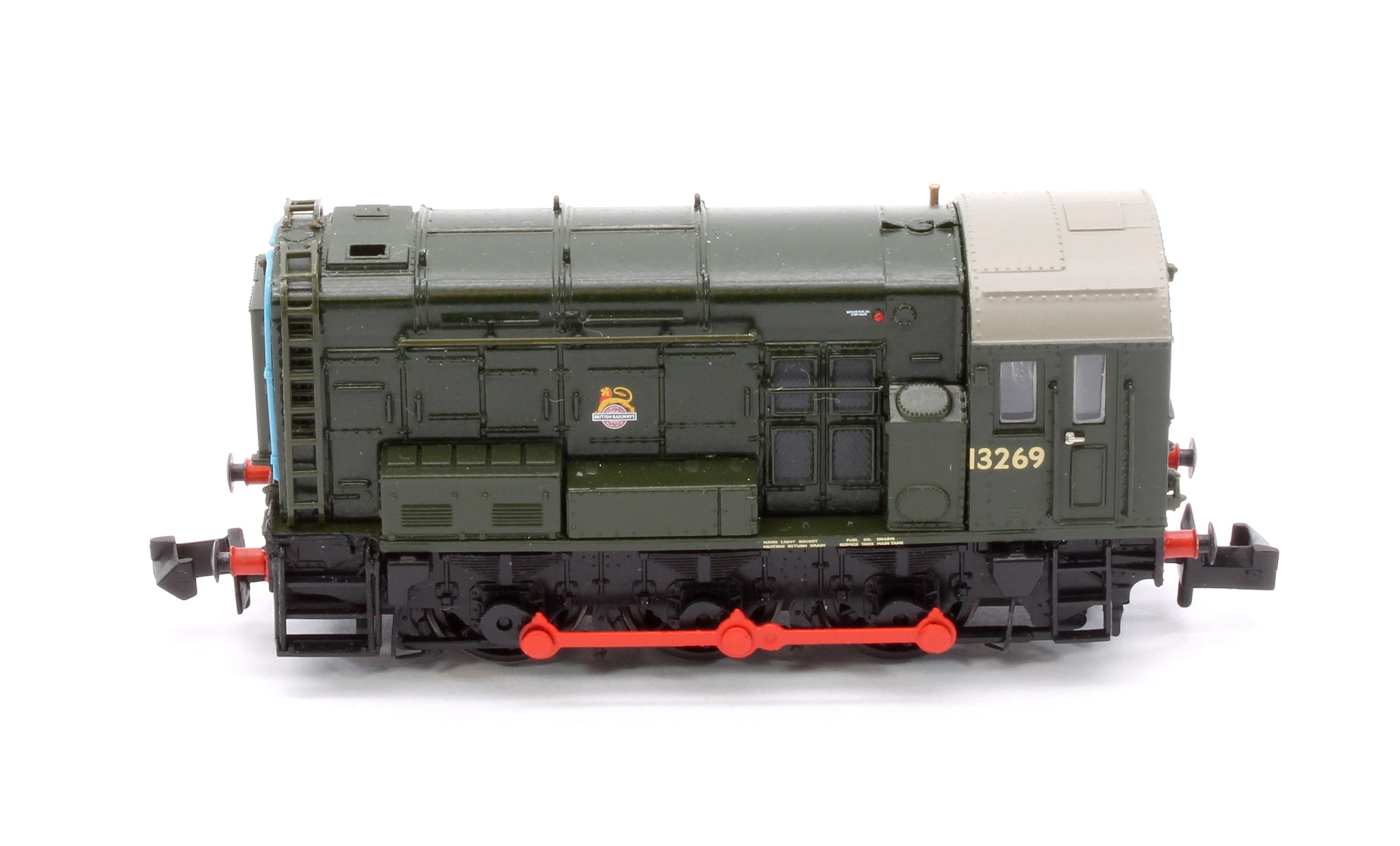 371-013ASF Class 08 13269 BR Green (Early Emblem) Diesel Shunter - DCC Sound - Image 9