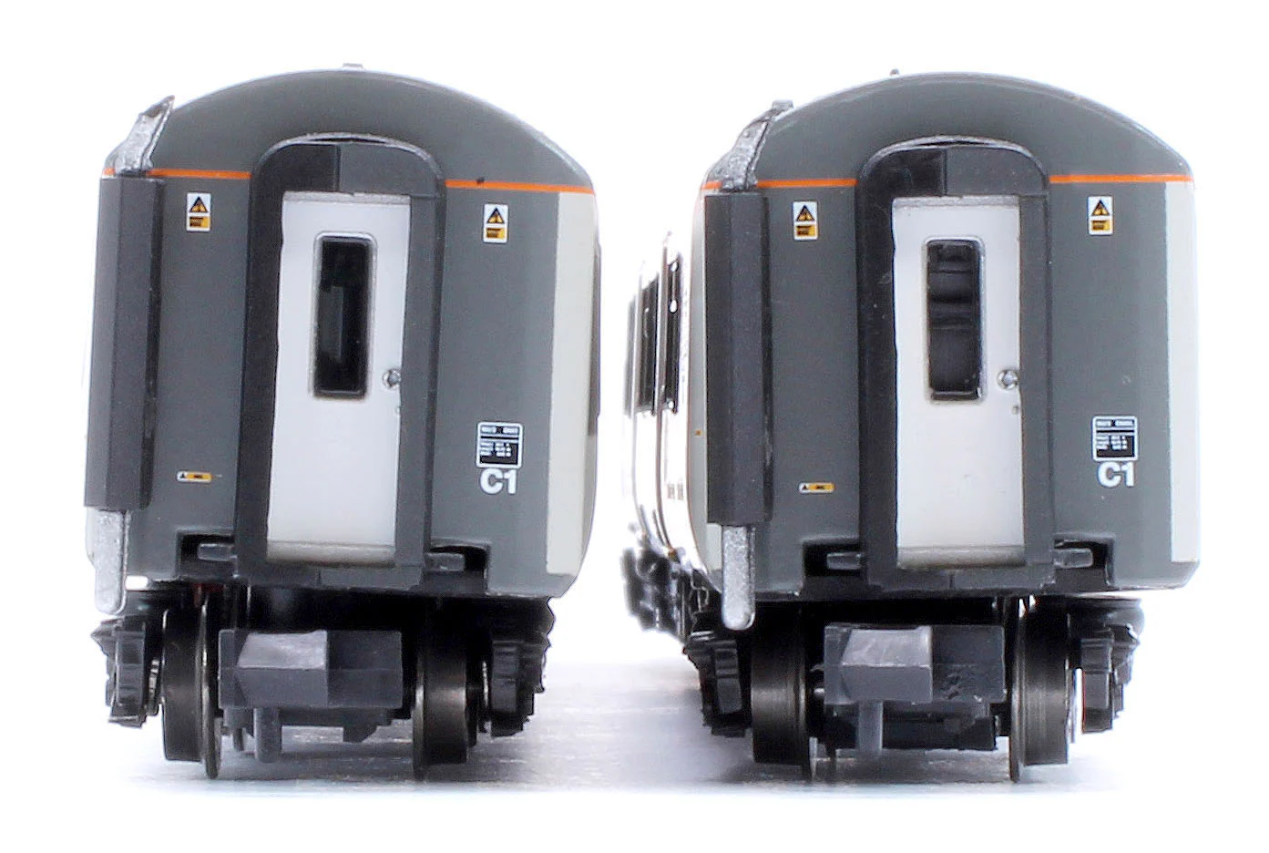 371-339SF Class 150/2 2-Car DMU 150213 Transport for Wales - DCC Sound - Image 14