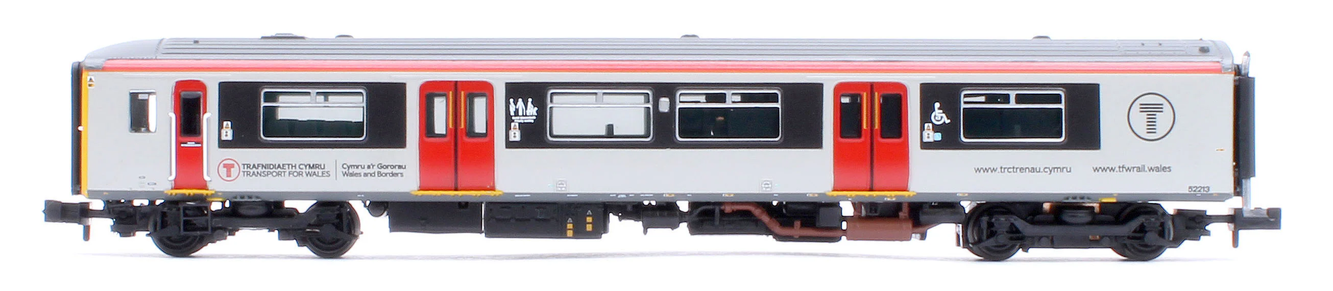 371-339SF Class 150/2 2-Car DMU 150213 Transport for Wales - DCC Sound - Image 7