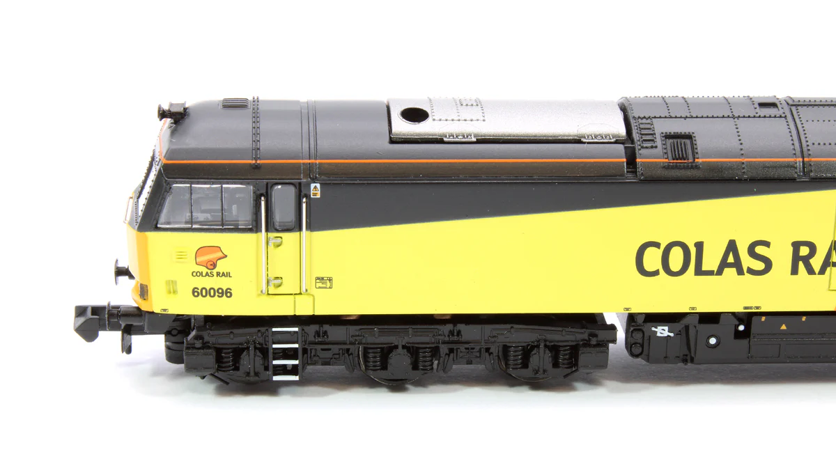 371-358ASF Class 60 60096 Colas Rail Freight Diesel Locomotive - DCC Sound - Image 8