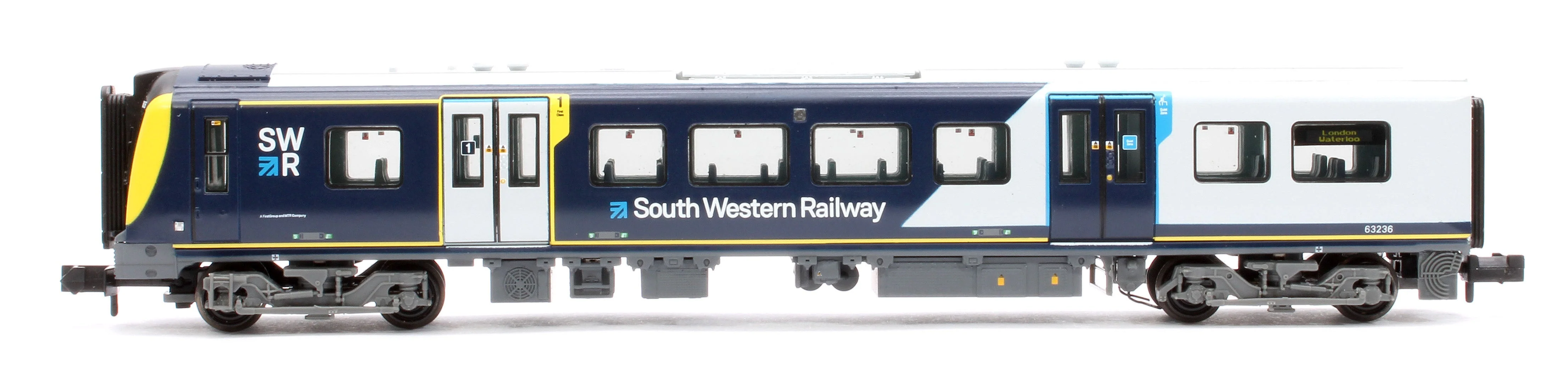Pre-Owned 371-726 Class 450/0 4-Car EMU 450036 South Western Railway - Image 3
