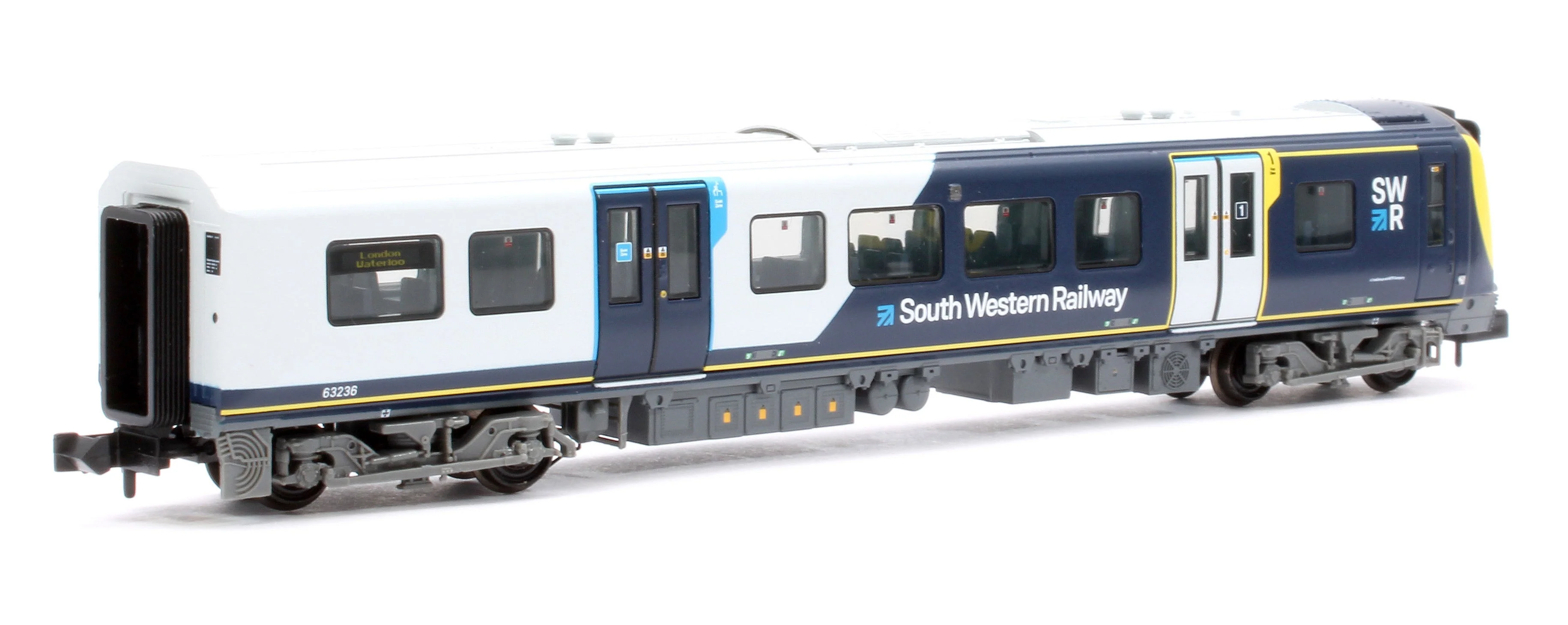 Pre-Owned 371-726 Class 450/0 4-Car EMU 450036 South Western Railway - Image 4
