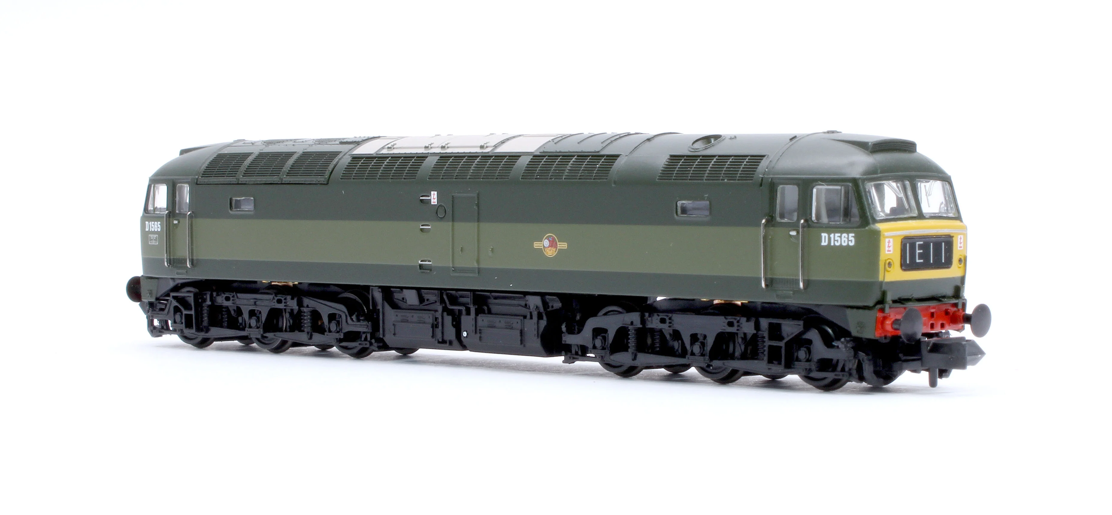371-825DSF Class 47/0 D1565 BR Green (Small Yellow Panels) Diesel Locomotive - DCC Sound - Image 3