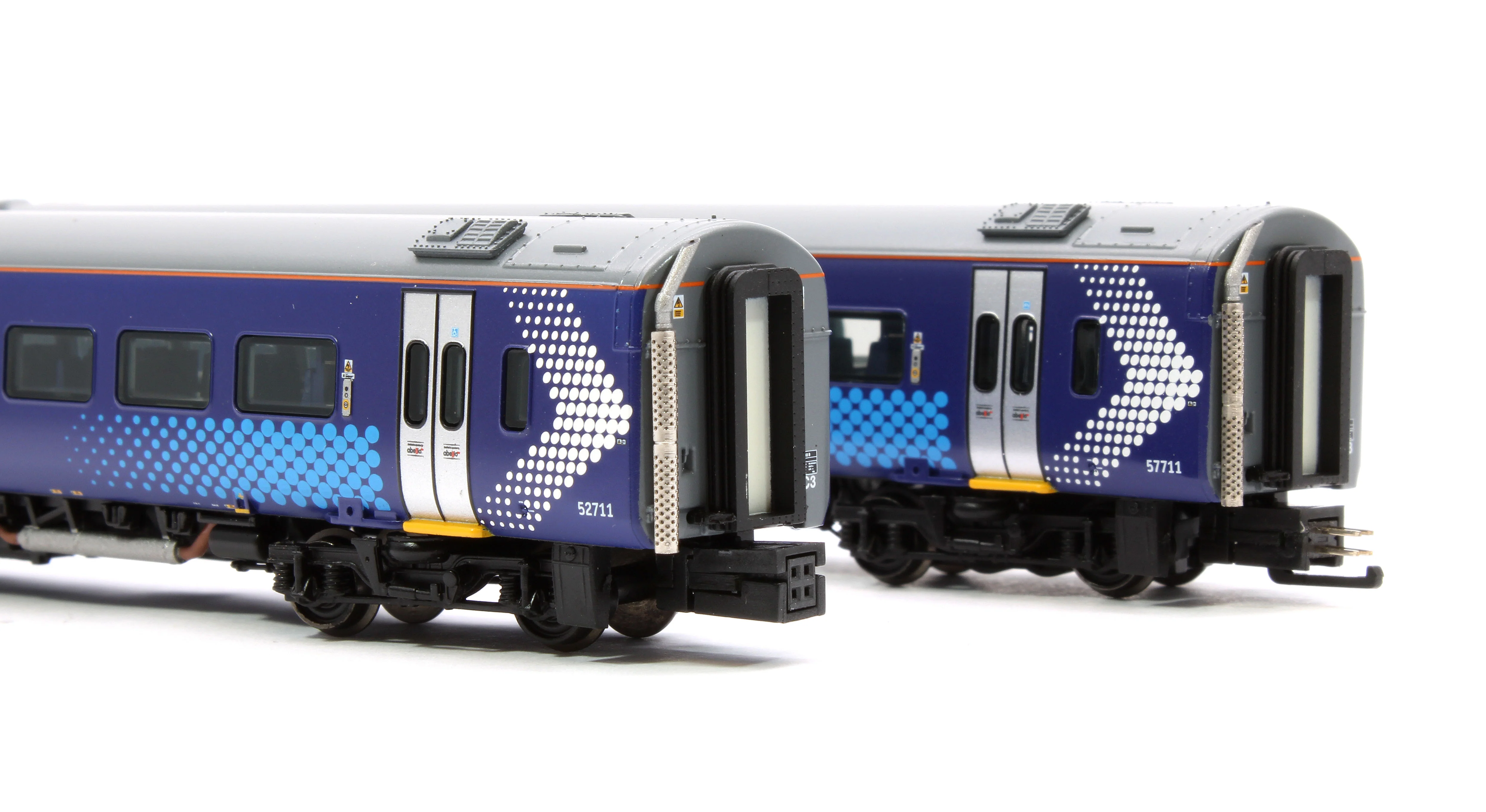 371-851SF Class 158 2-Car DMU 158711 ScotRail Saltire - DCC Sound - Image 9