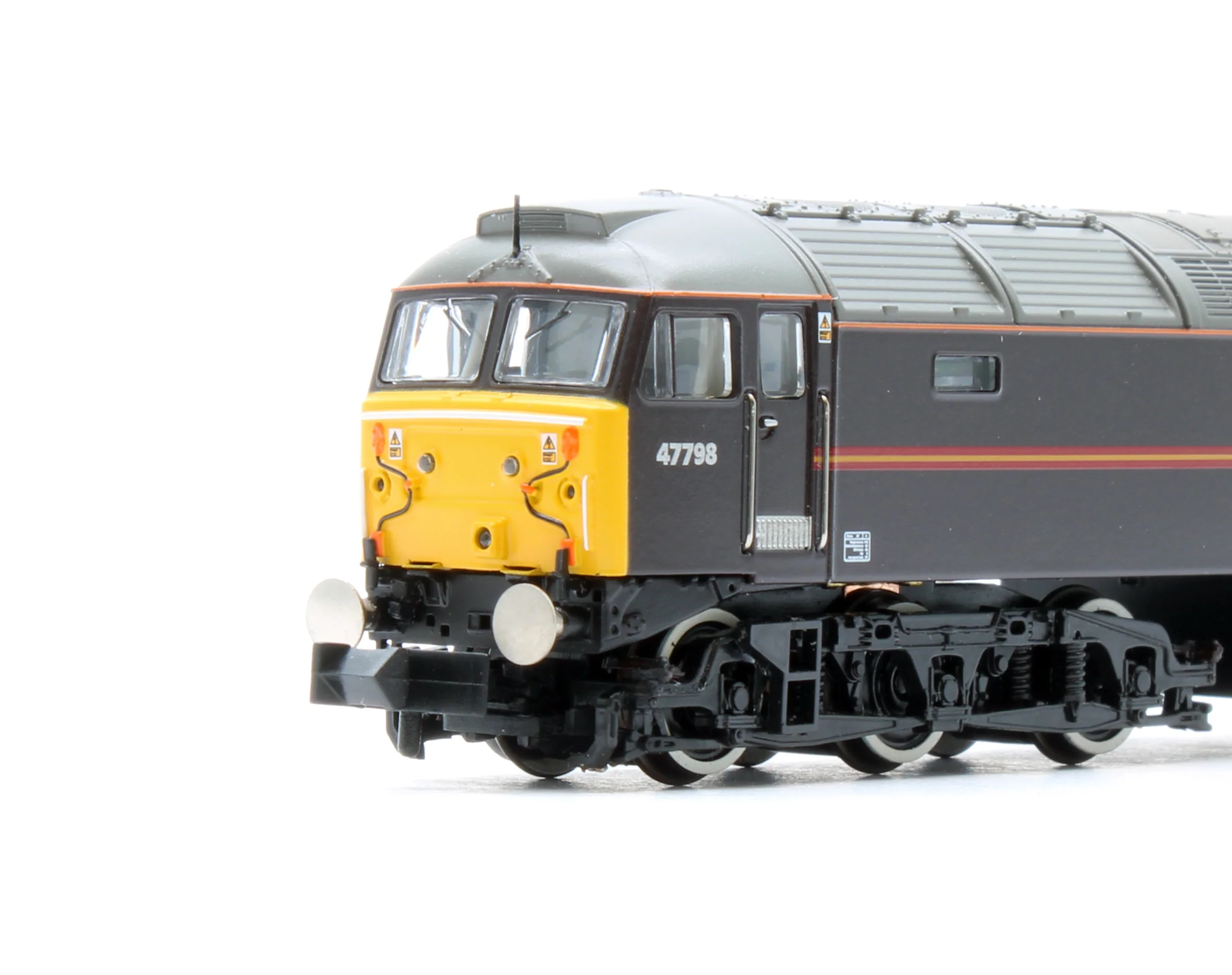 372-262NRM Class 47/7 47798 'Prince William' EWS Royal Claret (Locomotion Models Exclusive) Diesel Locomotive - Image 7