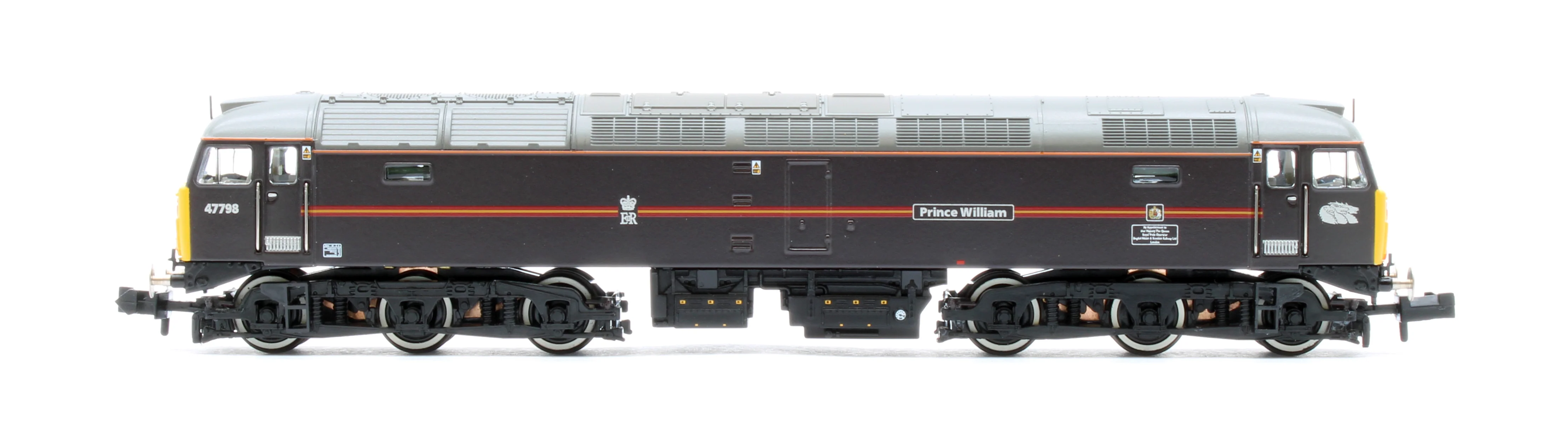 372-262NRMSF Class 47/7 47798 'Prince William' EWS Royal Claret (Locomotion Models Exclusive) Diesel Locomotive - DCC Sound - Image 5