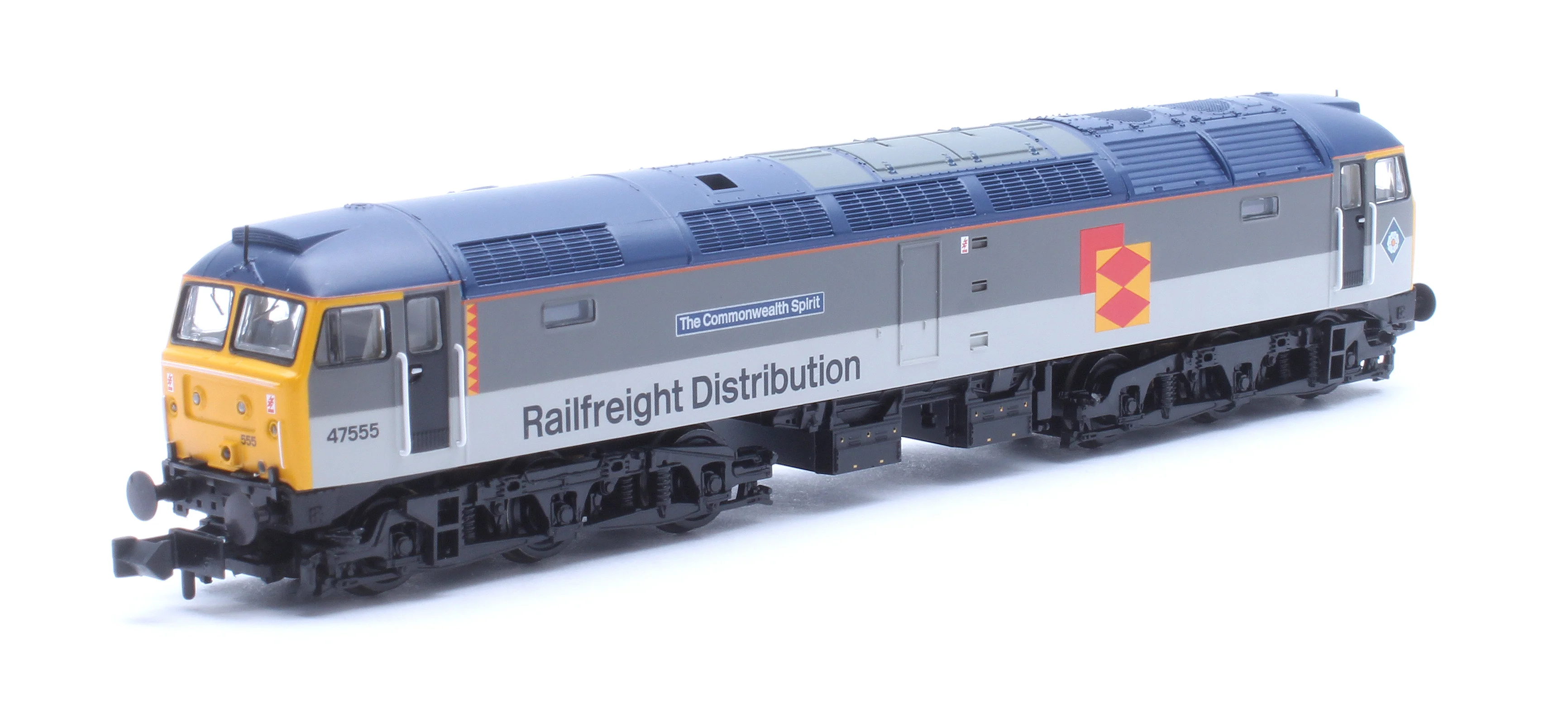 372-263 Class 47/4 47555 'The Commonwealth Spirit' BR RF Distribution European Diesel Locomotive - Image 9