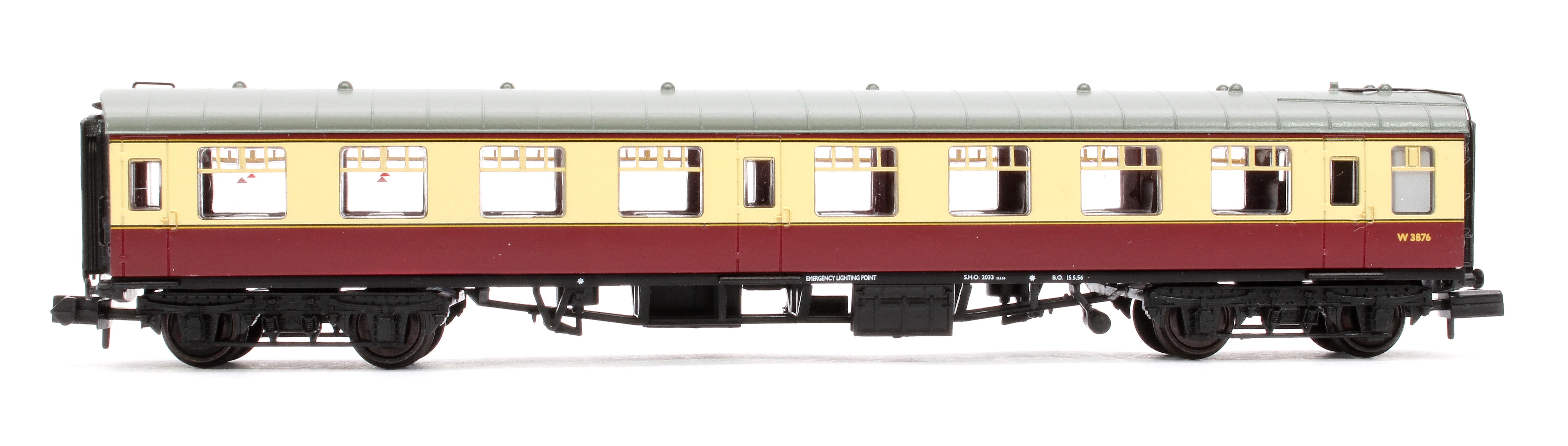374-010H BR Mk1 TSO Tourist Second Open BR Crimson & Cream No. W3876 - Image 2
