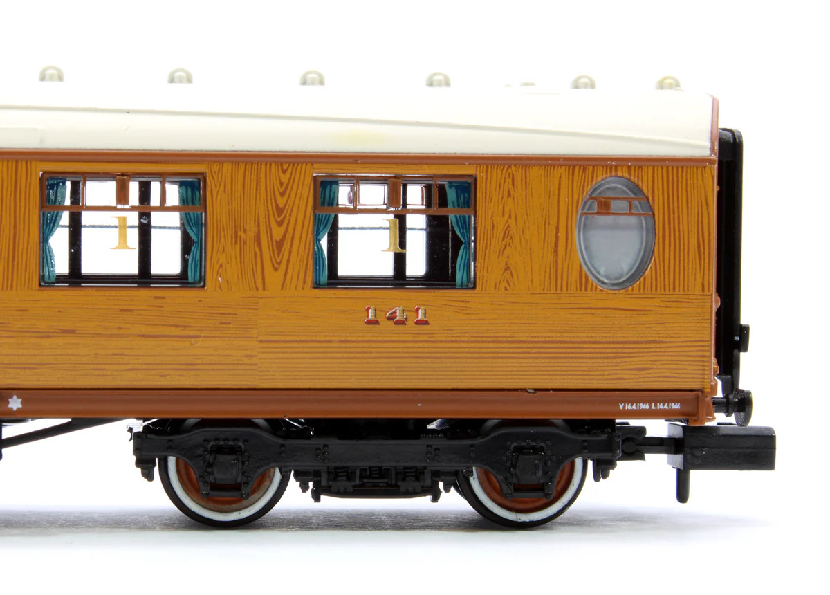 376-200B LNER Thompson First Corridor LNER Teak Effect 141 - Image 5