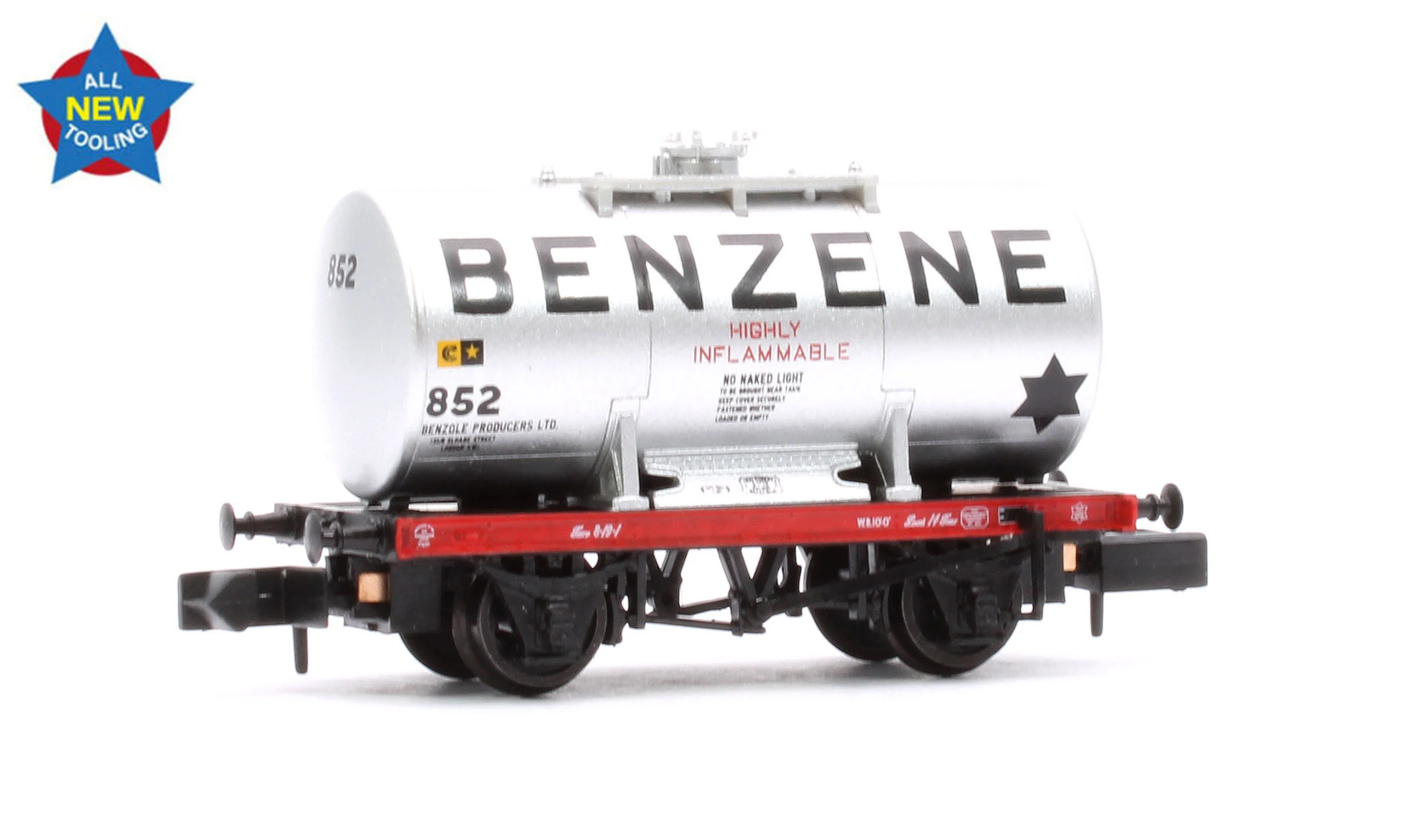378-000 14T Anchor-Mounted Tank Wagon 'Benzene' Silver No. 852
