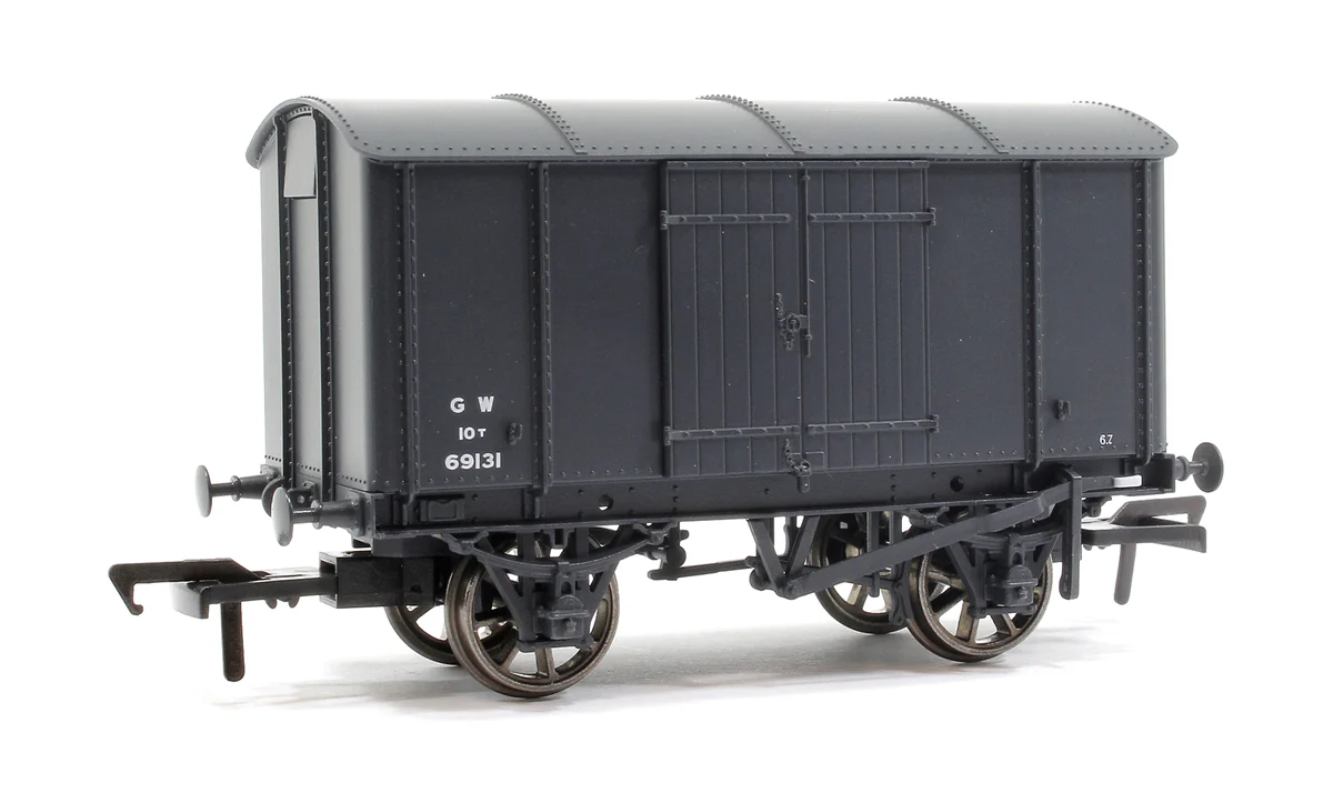 908006 GWR ‘Iron Mink’ Van No. 69131, GWR grey (1942 livery) - Image 3