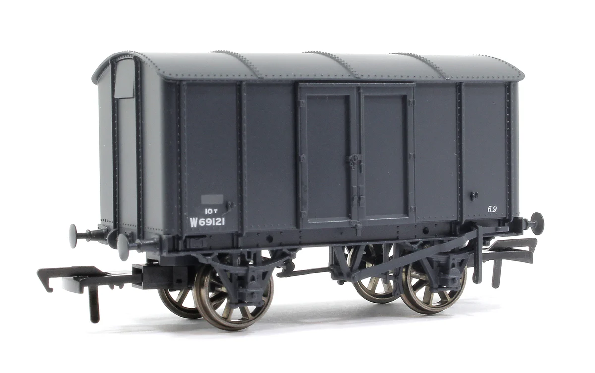 908008 GWR ‘Iron Mink’ Van No. W69121, BR (W) grey - Image 3