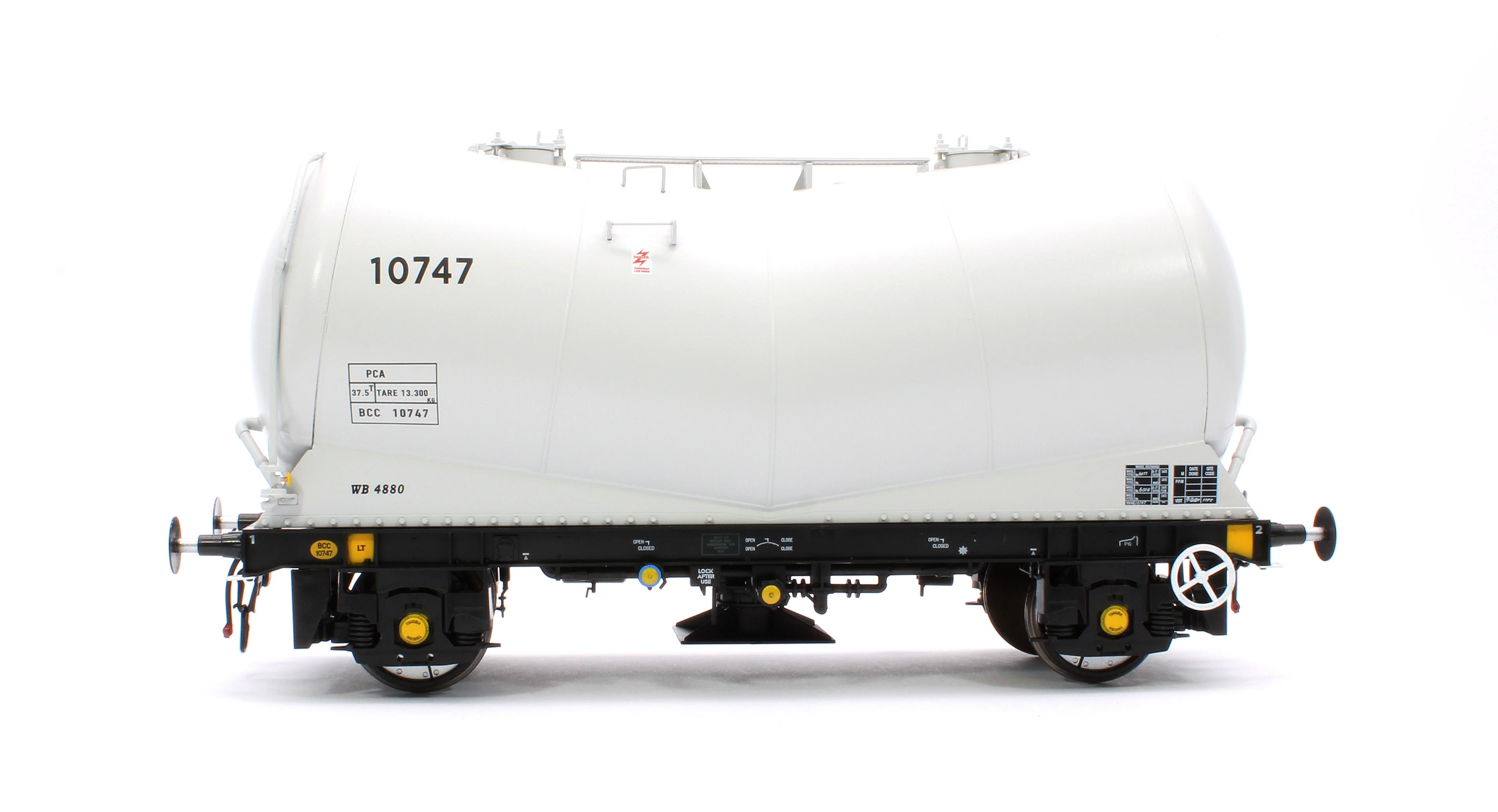 1062 PCA Tank Wagon BCC Grey 10747 - Image 2