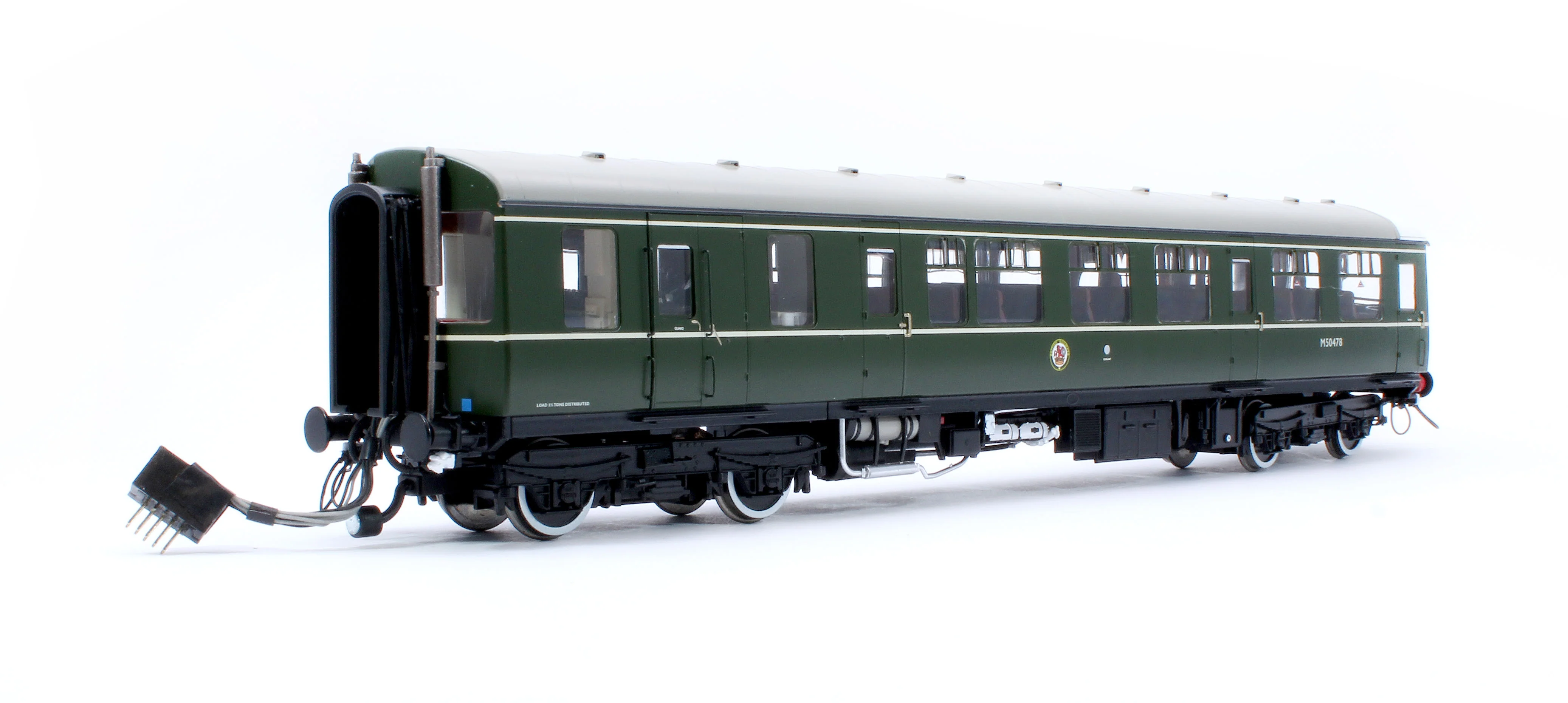 1451 Class 104 3 Car DMU M50478/M59186/M50530 BR Green (Speed Whiskers and Coaching Stock roundel) - Image 5