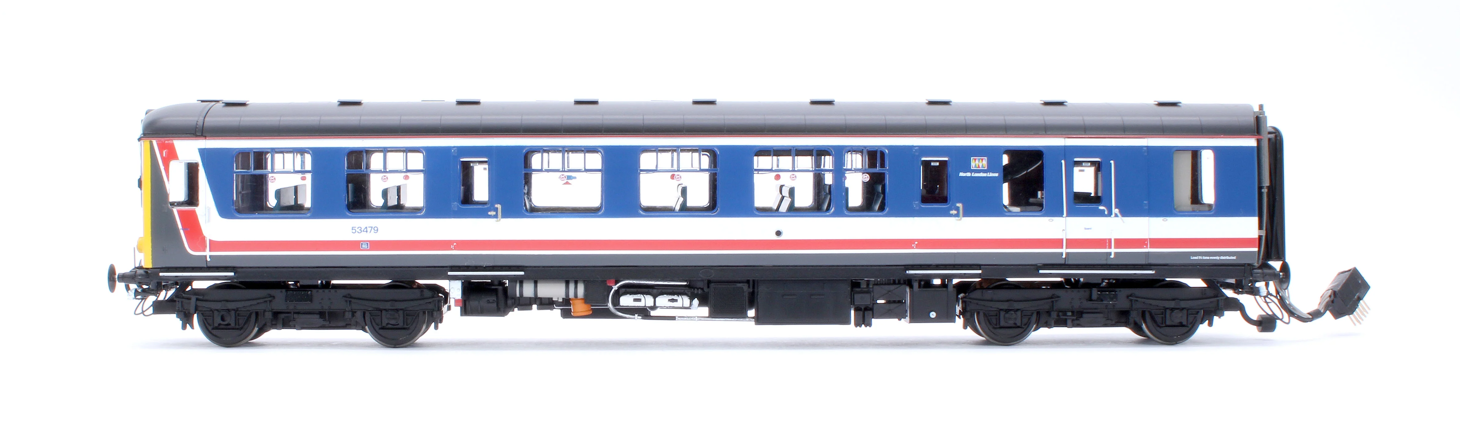 1458 Class 104 2 Car DMU L701 53437/53479 Revised Network SouthEast - Image 11