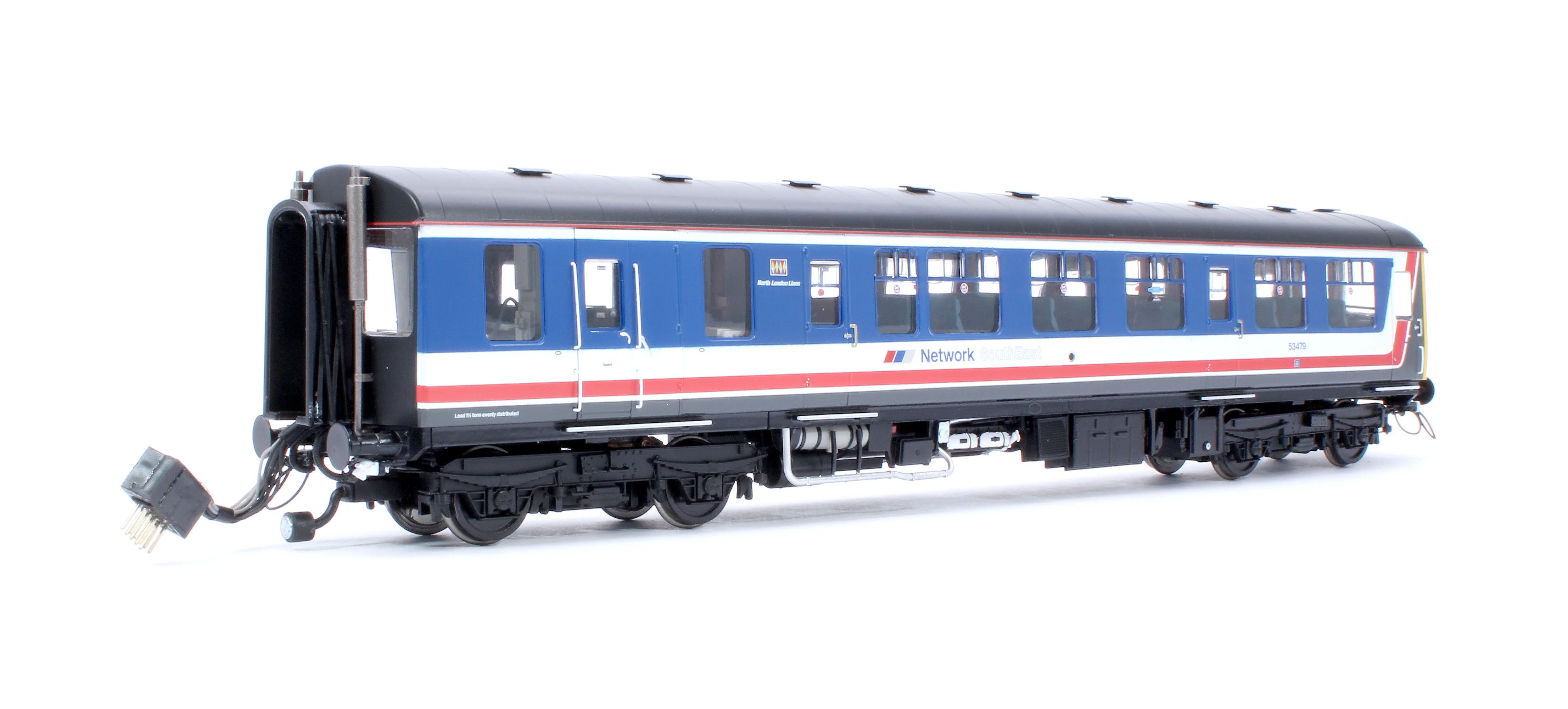 1458 Class 104 2 Car DMU L701 53437/53479 Revised Network SouthEast - Image 12