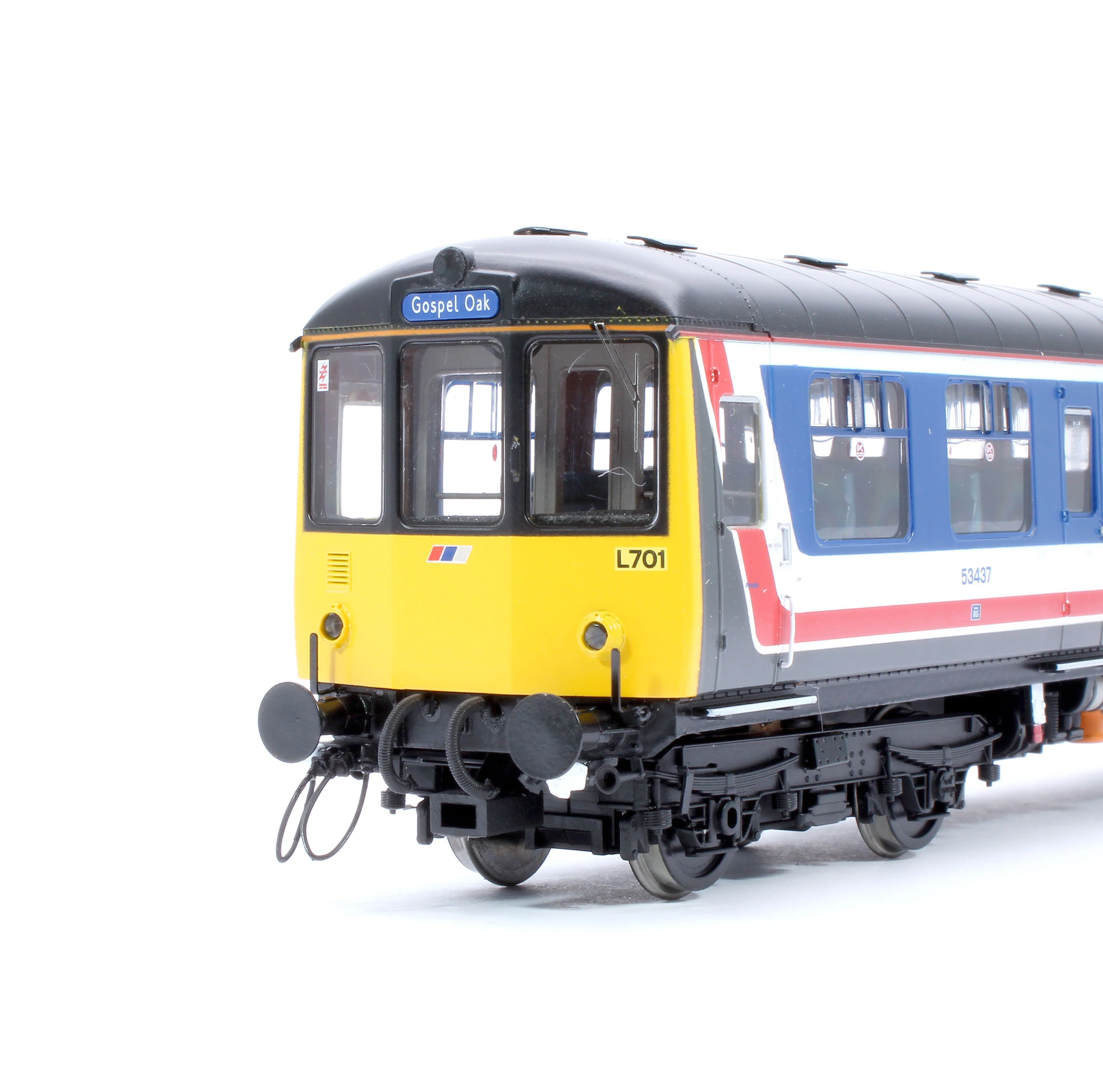 1458 Class 104 2 Car DMU L701 53437/53479 Revised Network SouthEast - Image 7