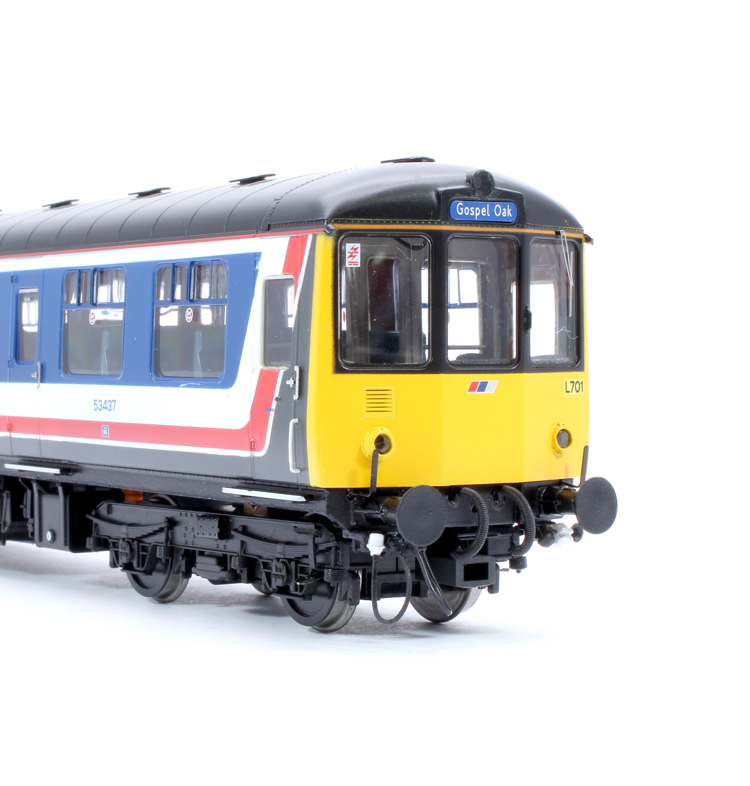 1458 Class 104 2 Car DMU L701 53437/53479 Revised Network SouthEast - Image 8