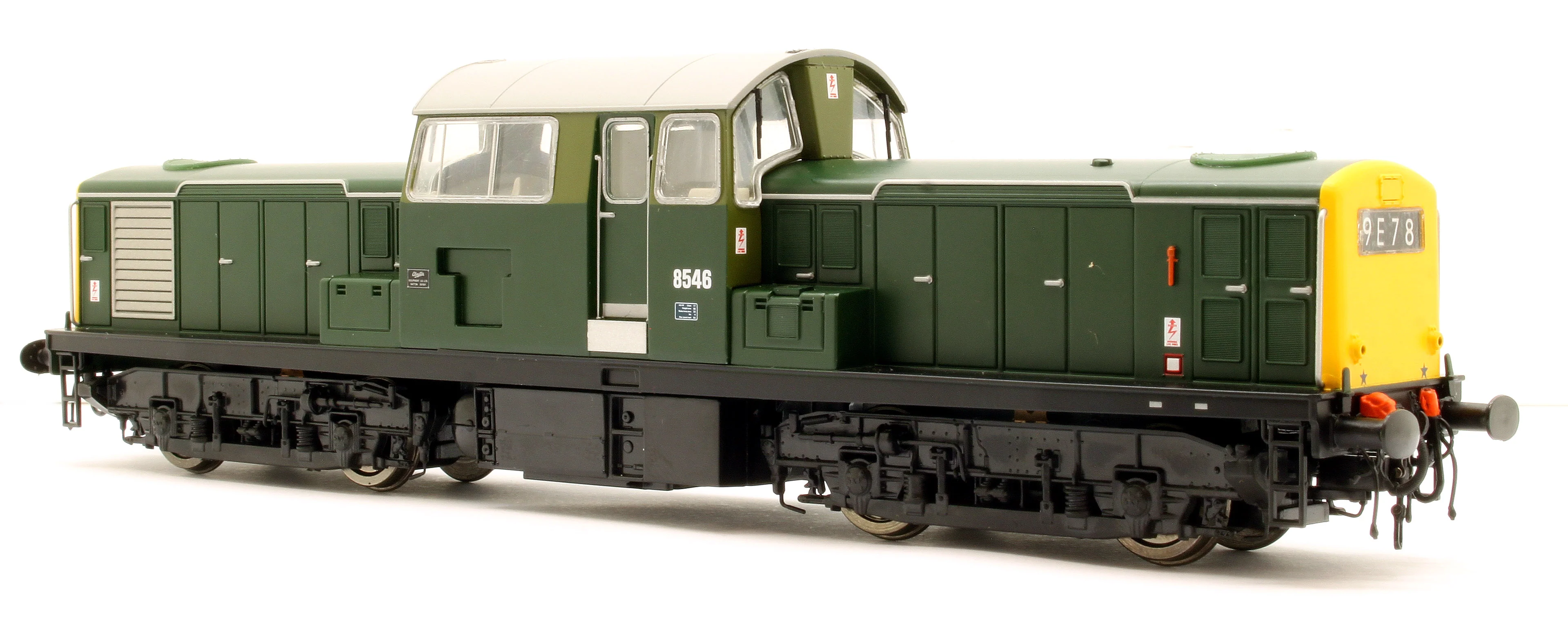 1722 Class 17 Clayton 8546 BR Green (Full Yellow Ends) Diesel Locomotive - Image 2