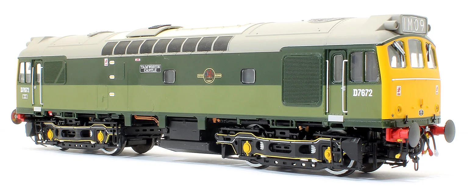 2539 Class 25/3 - D7672 'Tamworth Castle' BR Special Two-Tone Green Diesel Locomotive - Image 4