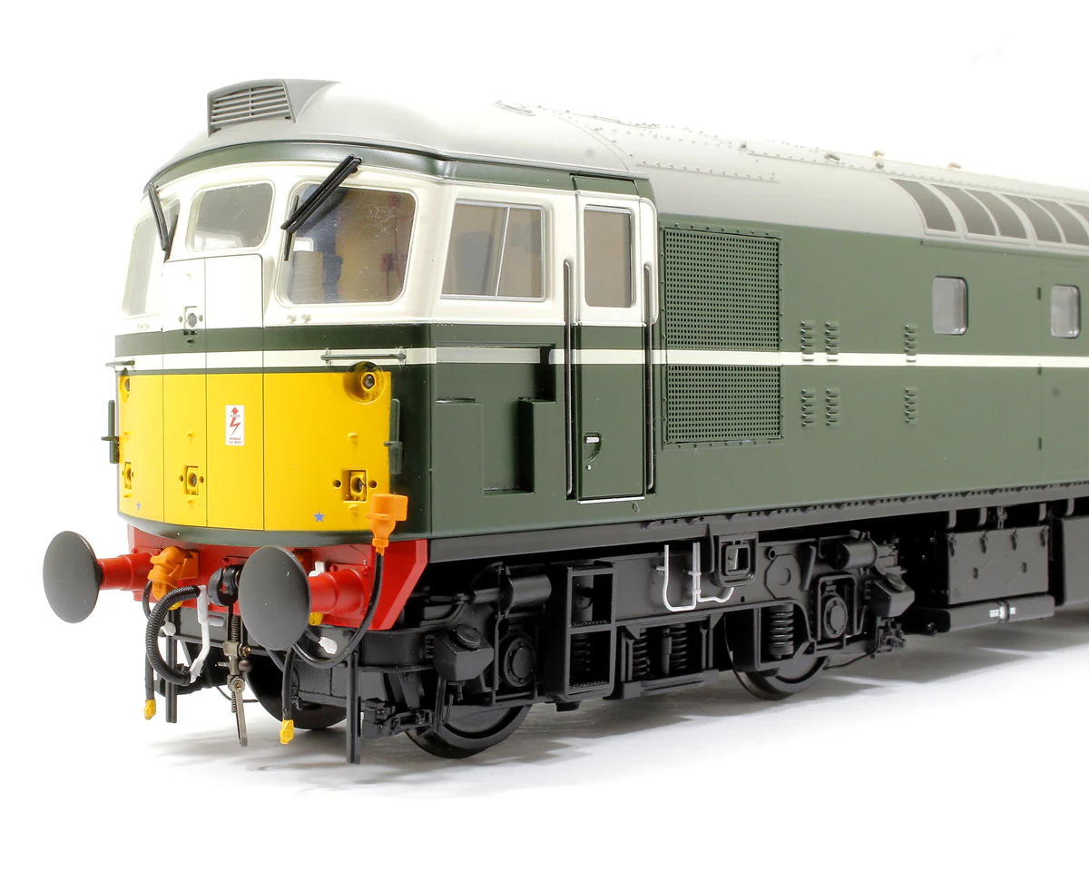 2676 Class 26 BR Green (Unnumbered) with Small Yellow Panel Diesel Locomotive - Image 6