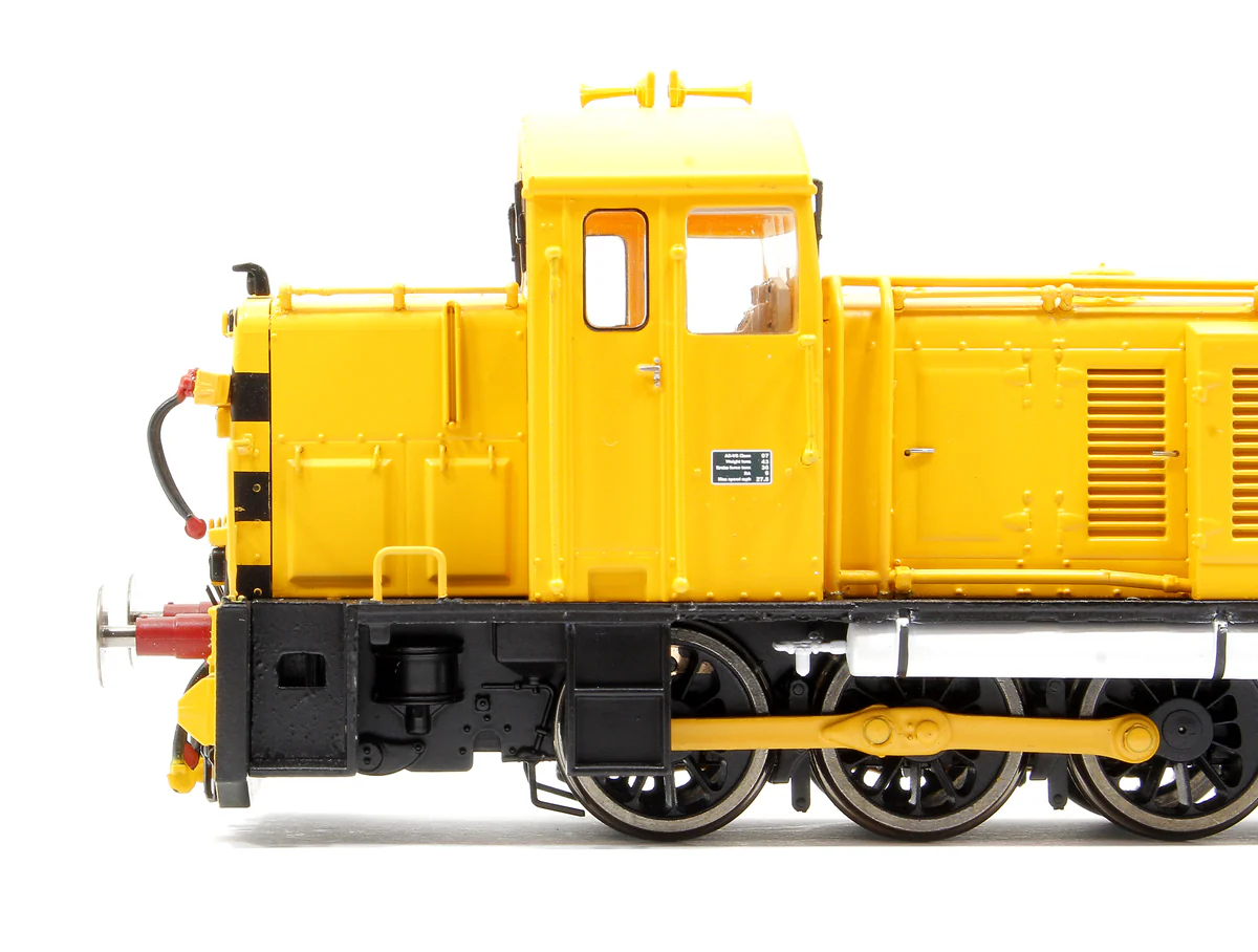 2912 Class 07 001 (V2) Peakstone Yellow Diesel Locomotive - Image 6