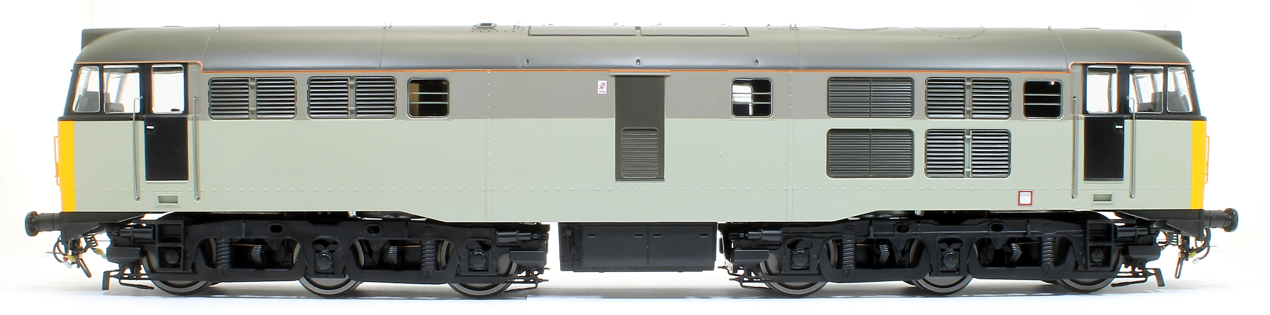 3122 Class 31/1 Railfreight Trainload Freight grey unbranded Diesel Locomotive - Image 4