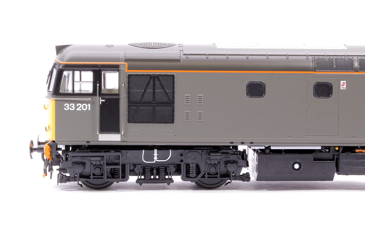 3325 Class 33/2 33201 BR General Grey Diesel Locomotive - Image 6
