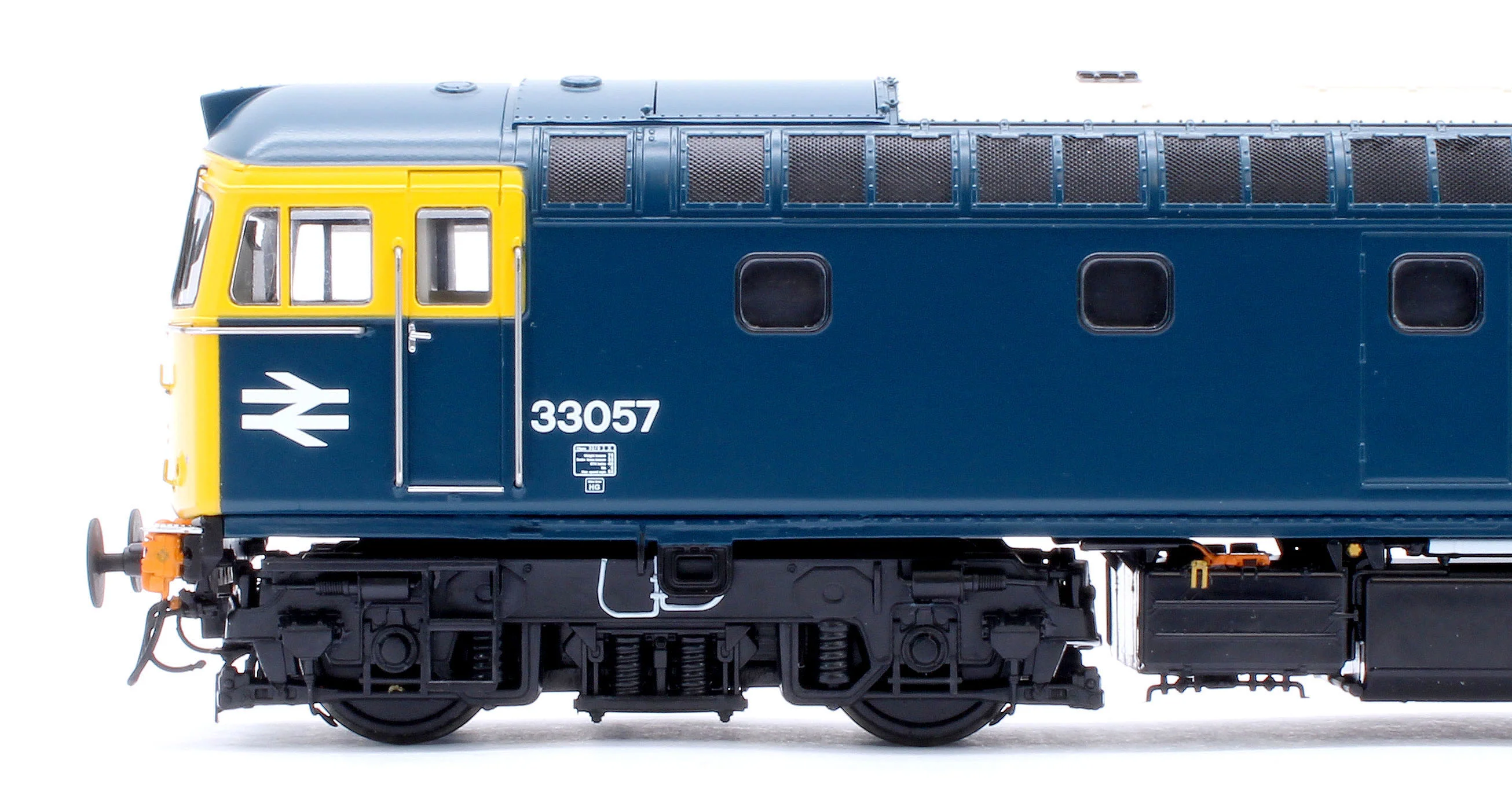 3423 Class 33/0 BR Blue No.33057 Diesel Locomotive - Image 6