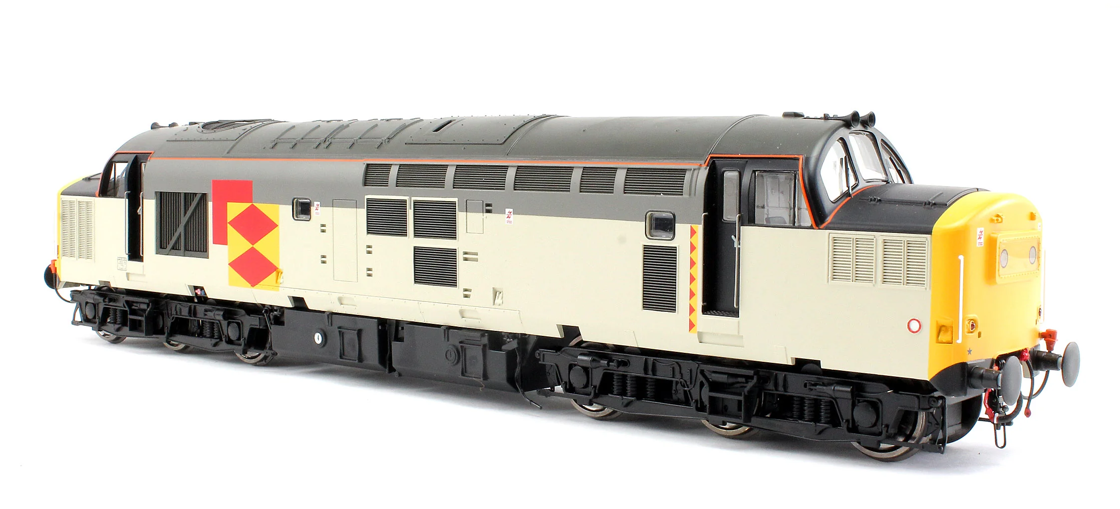 3717 Class 37/0 BR Railfreight Speedlink Sector Unnumbered Diesel Locomotive - Image 3