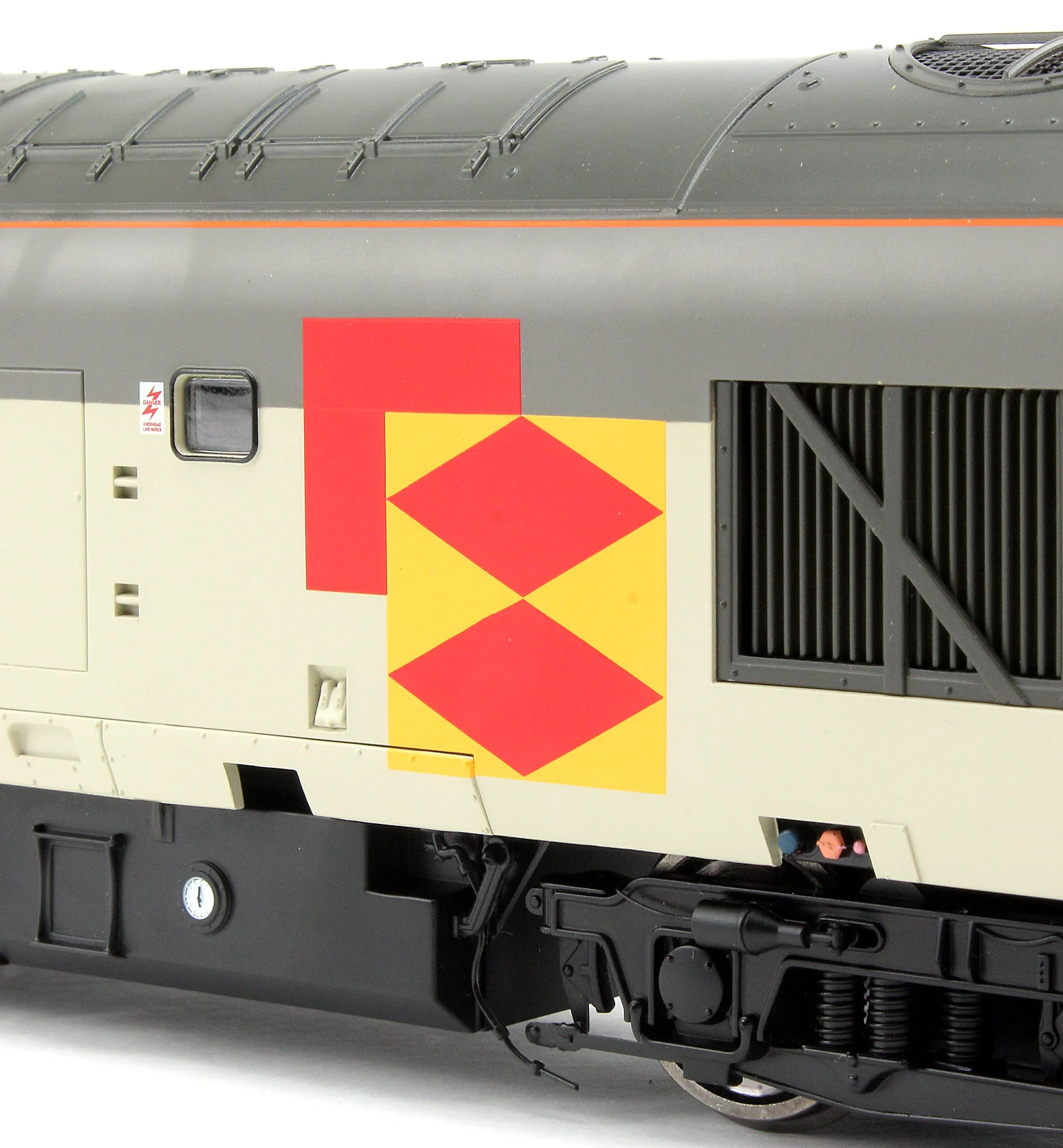 3717 Class 37/0 BR Railfreight Speedlink Sector Unnumbered Diesel Locomotive - Image 7
