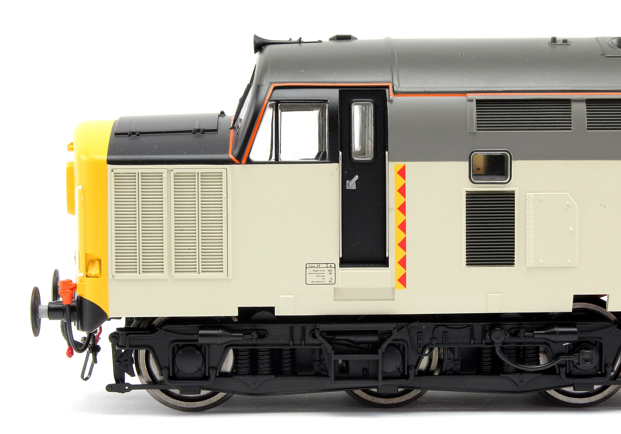 3717 Class 37/0 BR Railfreight Speedlink Sector Unnumbered Diesel Locomotive - Image 9