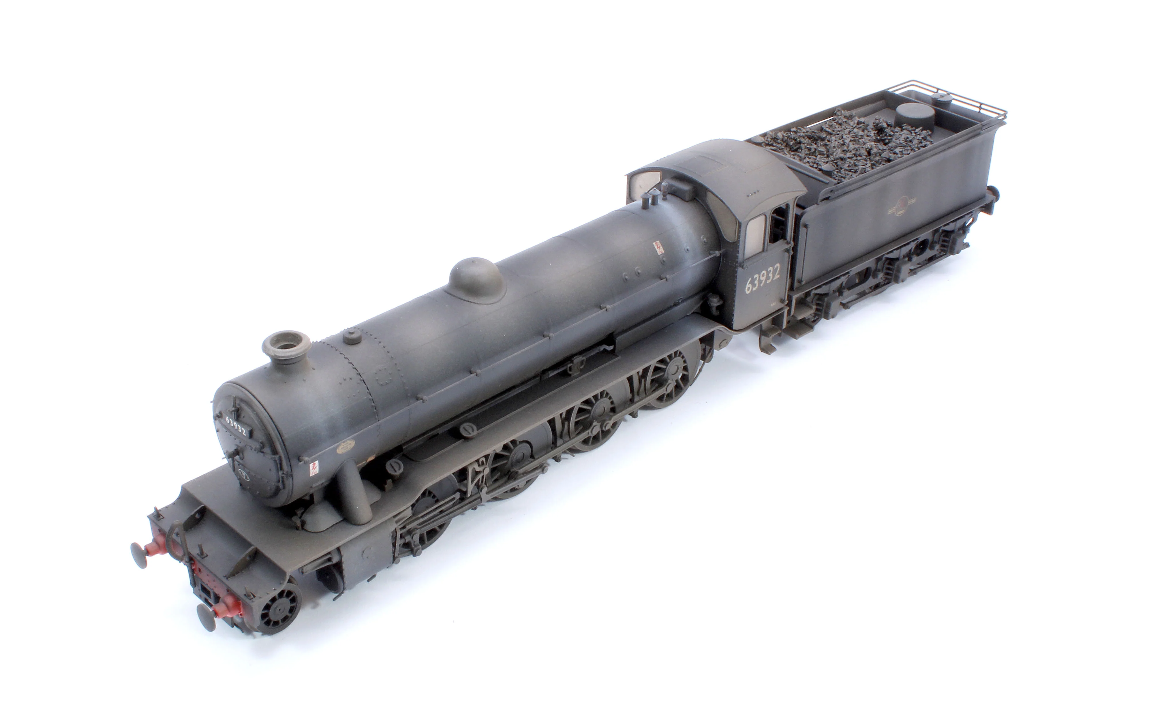 3943W Custom Weathered Class O2/4 'Tango' BR late crest black No. 63932 with low running plate, side window cab and GN tender, short chimney - Image 9