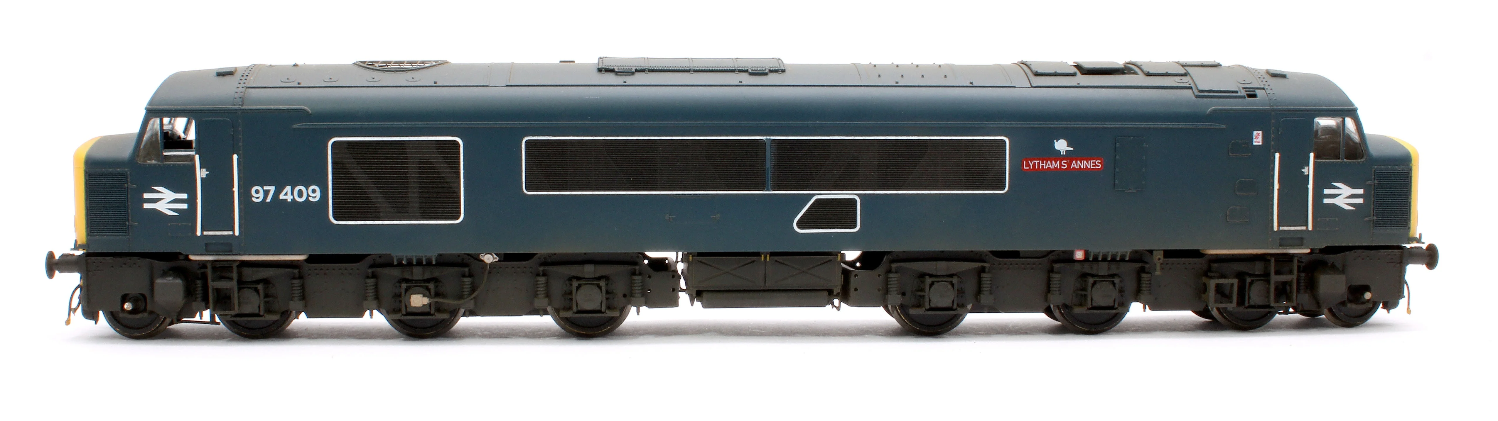 45303 Pre-Owned Class 45/1 97409 'Lytham St Annes' BR Blue (Tinsley painted names) Diesel Locomotive - Weathered - Image 6
