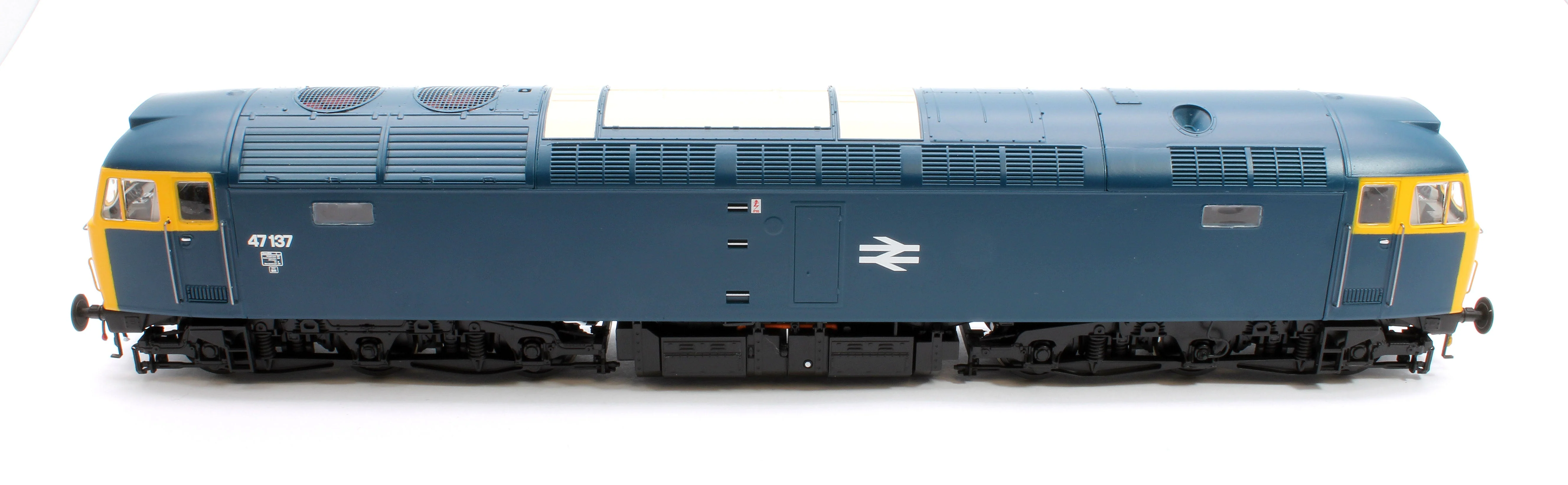 Pre-Owned 47123 Class 47 137 BR Blue (glazed headcode panel) Diesel Locomotive - DCC Sound - Image 10