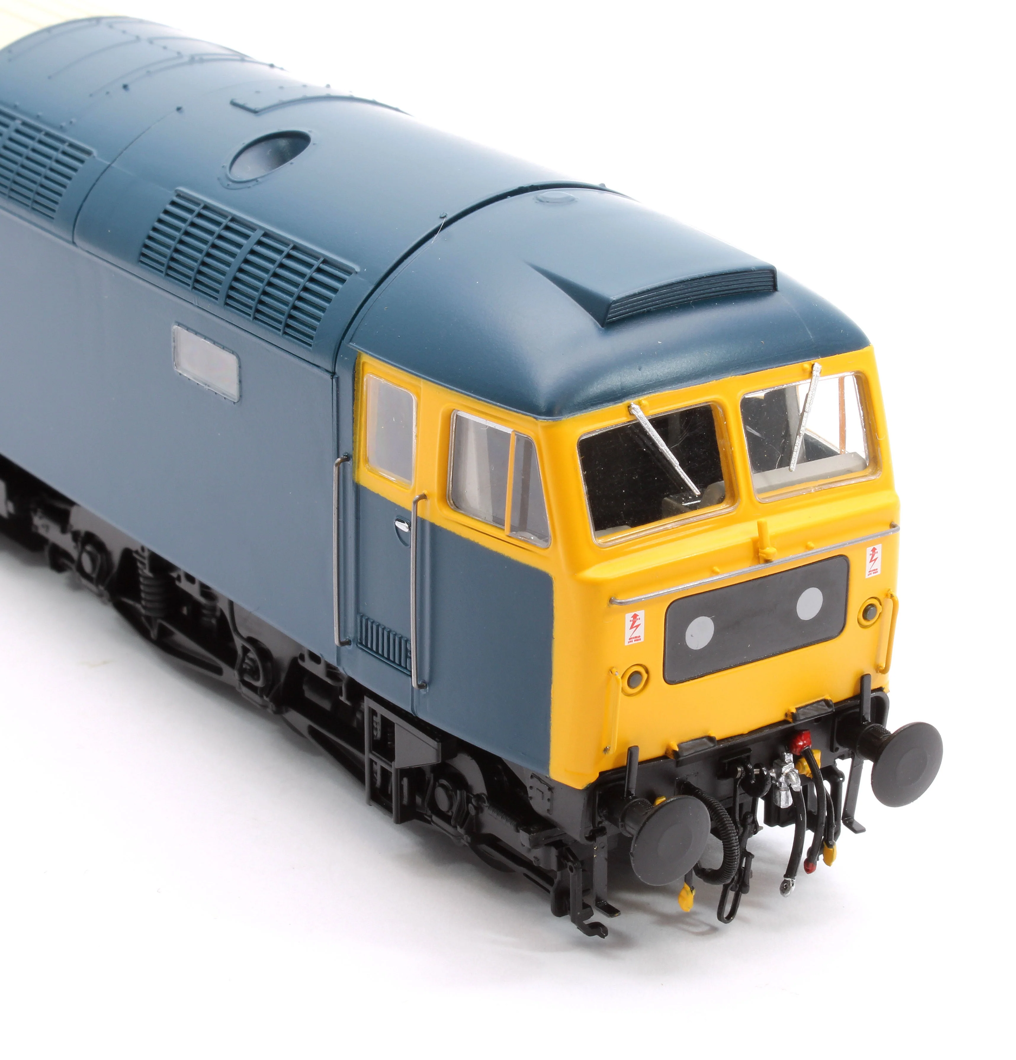 Pre-Owned 47123 Class 47 137 BR Blue (glazed headcode panel) Diesel Locomotive - DCC Sound - Image 9