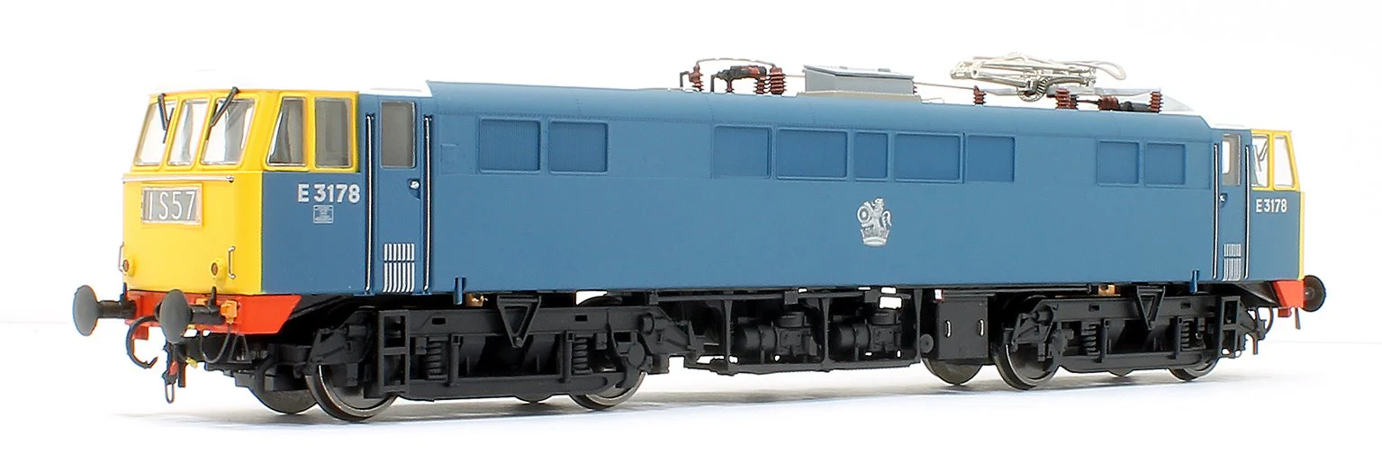 8652 Class 86/0 'AL6' Bo-Bo Electric Locomotive BR Blue E3178 with full yellow ends, white cab roof and red bufferbeams - Image 5