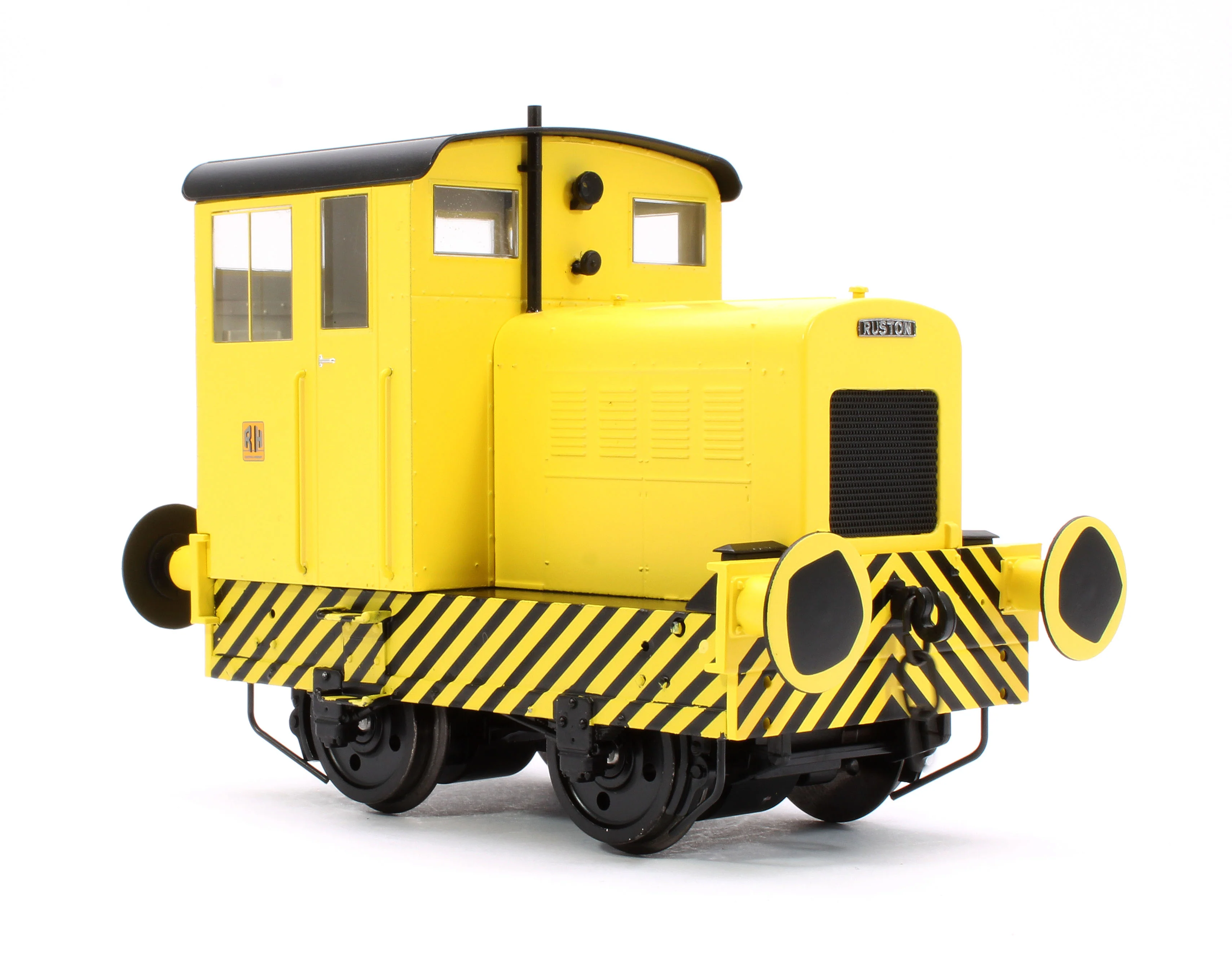 9032 Ruston & Hornsby 48DS Yellow/Wasp Stripes (Enclosed Cab) Diesel Shunter - Image 4