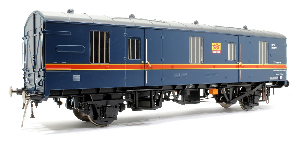 9403 BR Mk1 CCT 4w General Purpose Van in BR Blue "Red Star" M94173 - Image 3