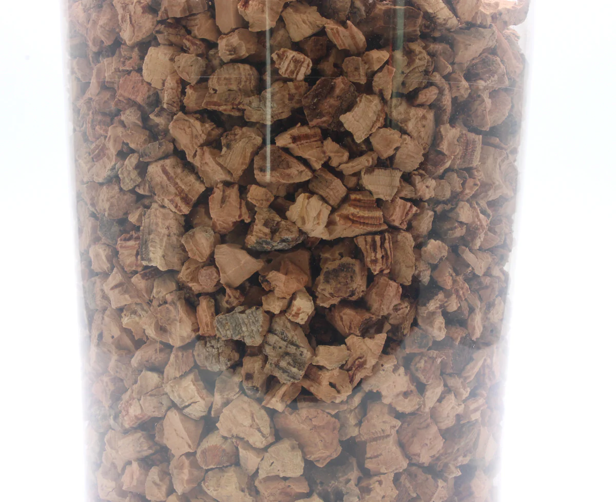 SPD-2020 High Quality Granulated Cork 1 Litre Tub - 150-200kgs/m3 (3mm/35mm Granules) - Image 2