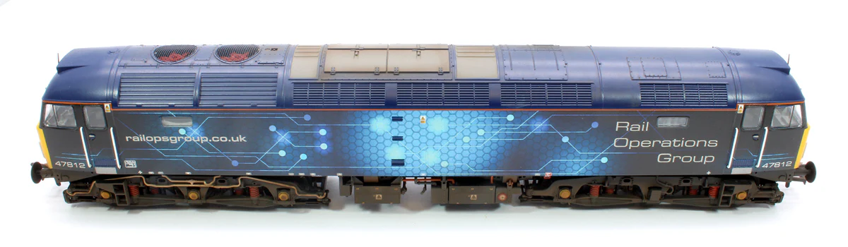 35-412ZDW Highly Detailed Weathered Class 47/4 47812 Rail Operations Group (ROG) Diesel Locomotive - Image 11