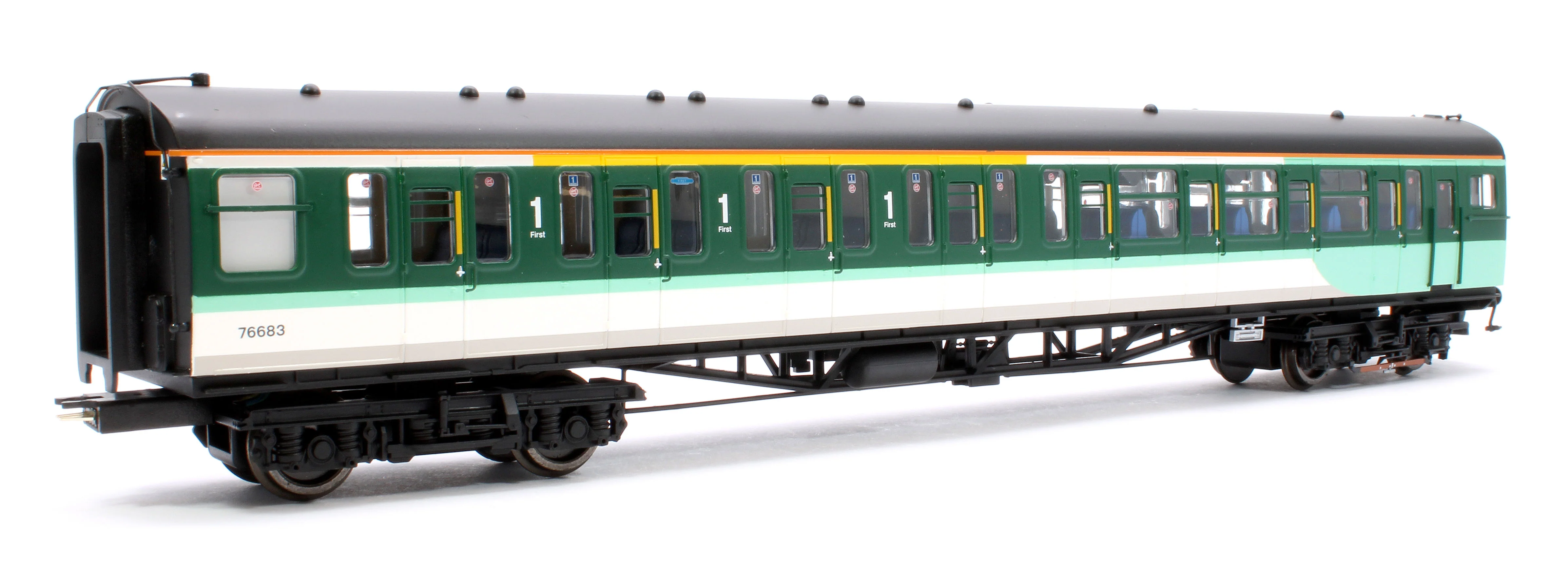 R30106 Southern Class 423 4-VEP EMU 76683, 71018, 62136 & 76684 Train Pack - Image 3
