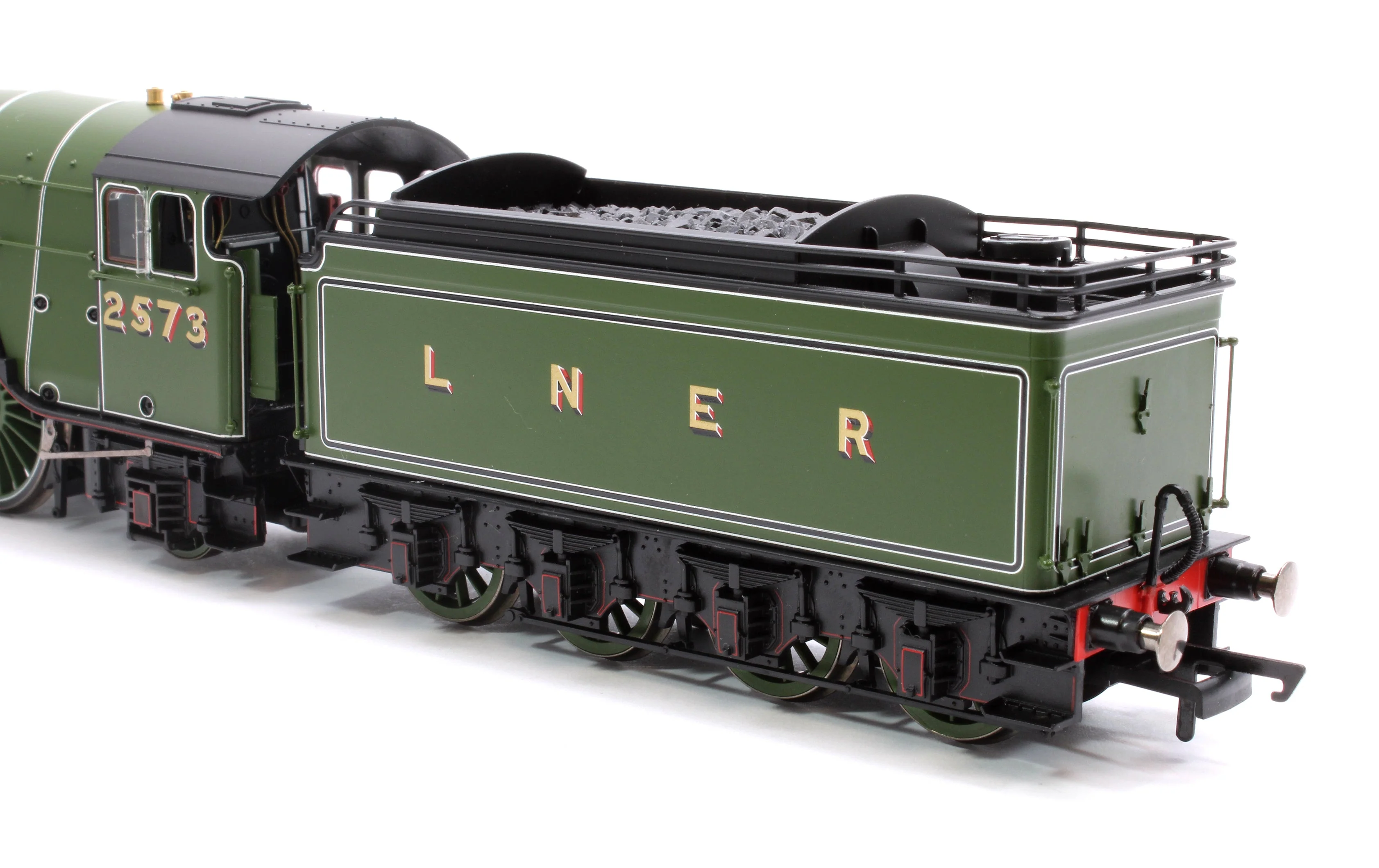 Pre-Owned R30216 Class A3 No.2573 'Harvester' (diecast footplate and flickering firebox) LNER Green Steam Locomotive - Image 8