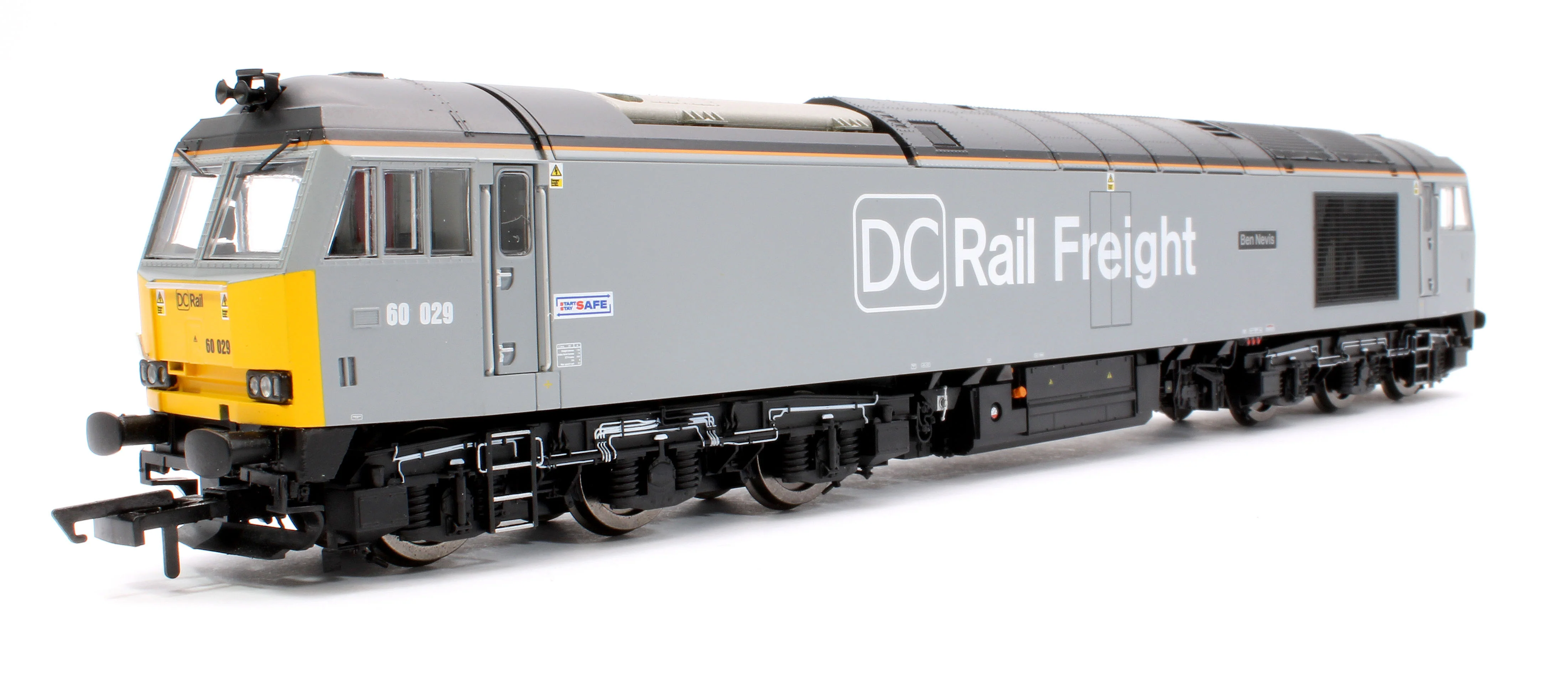 R30374 DC Rail Class 60 Co-co 60029 Ben Nevis Diesel Locomotive - Image 3